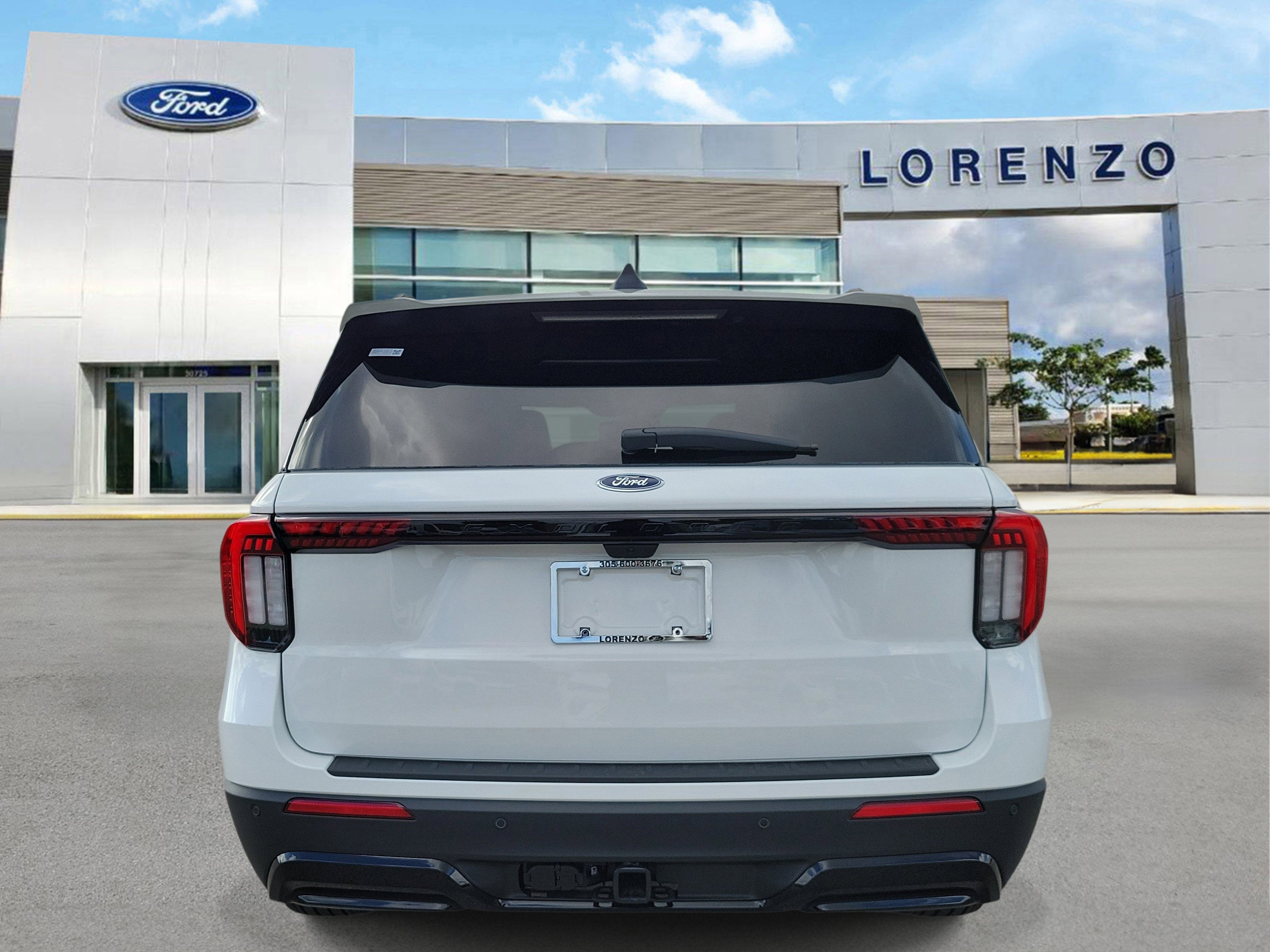 2026 Ford Explorer ST-Line