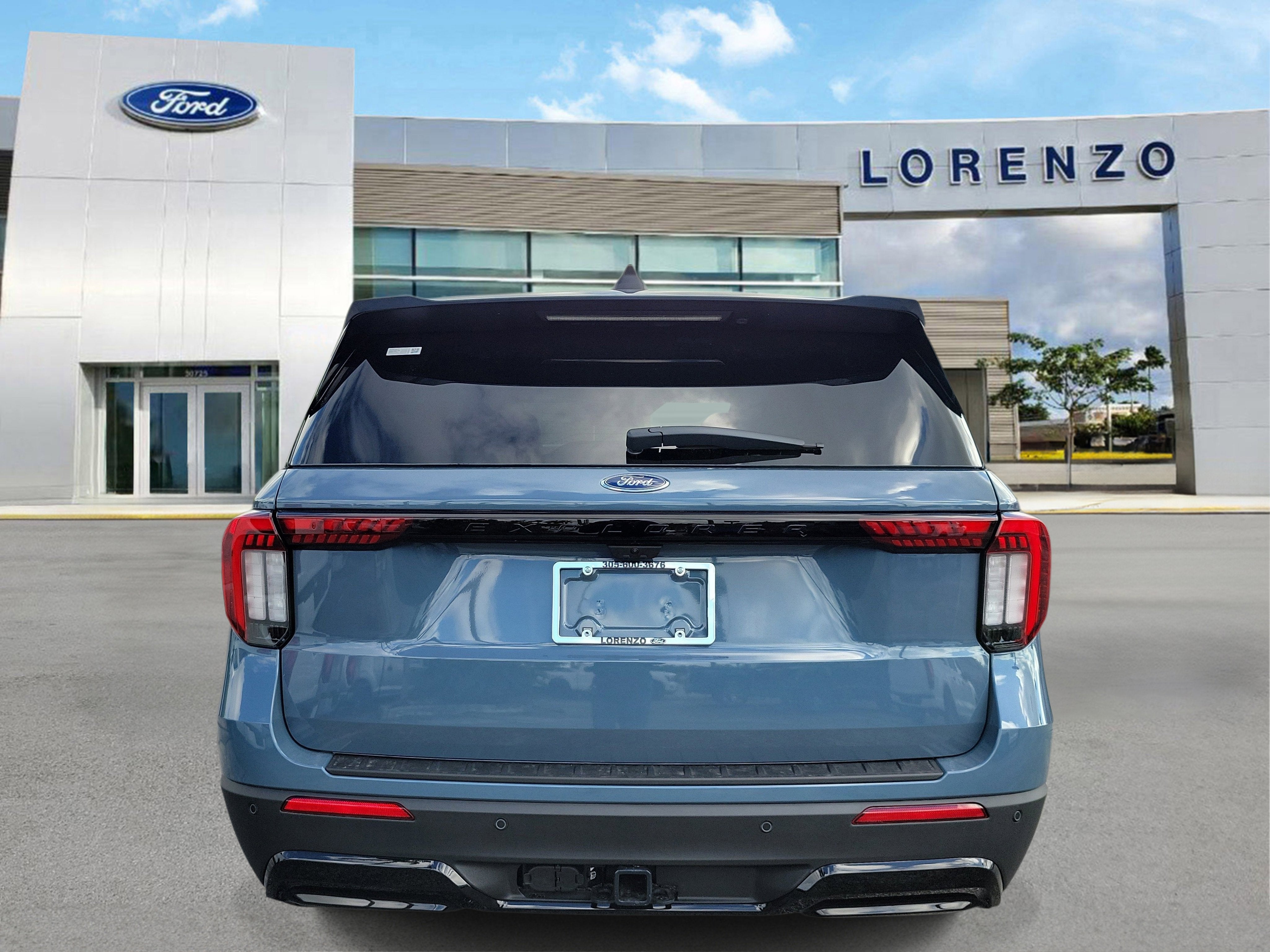 2026 Ford Explorer ST-Line
