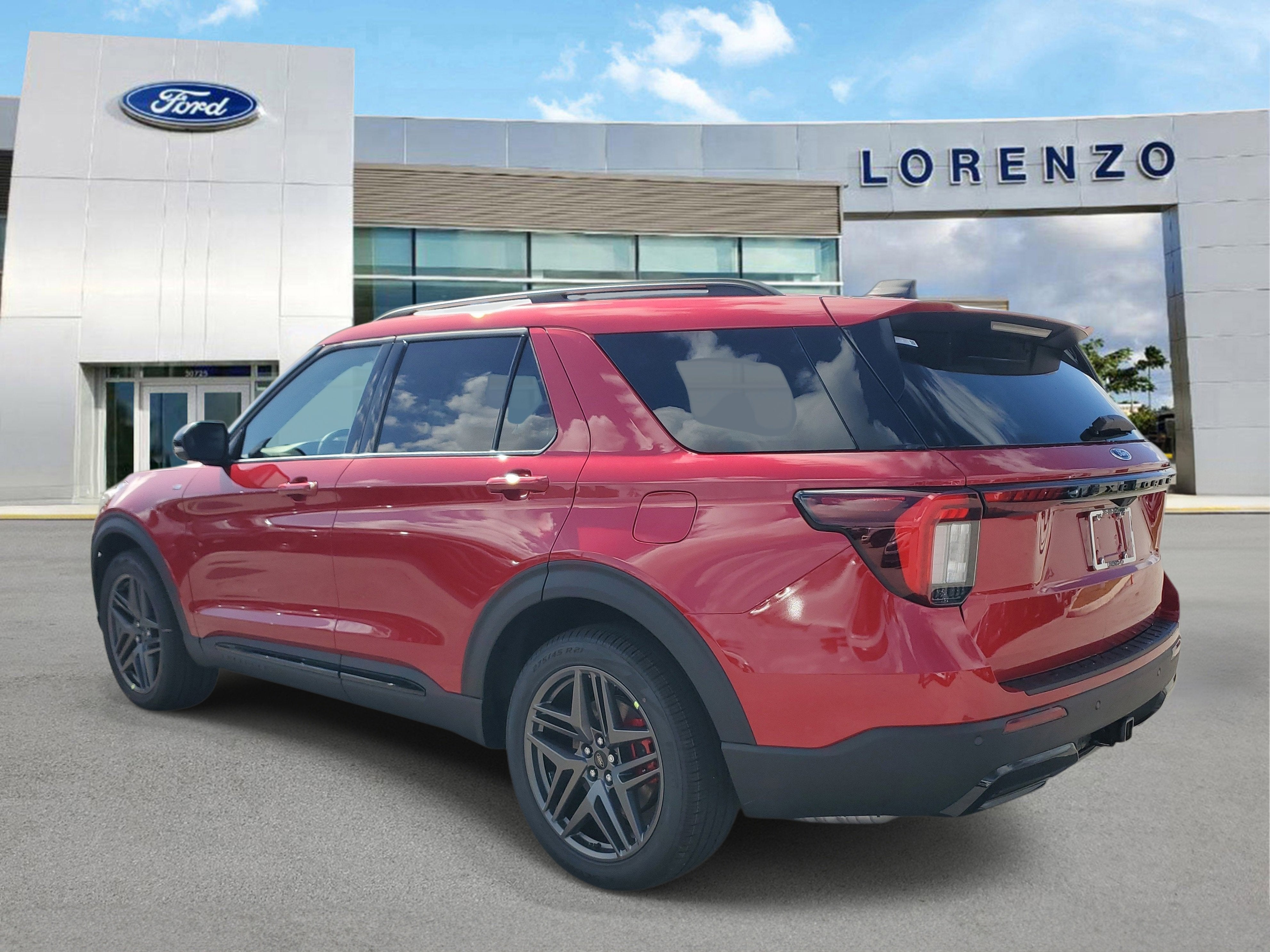 2026 Ford Explorer ST-Line