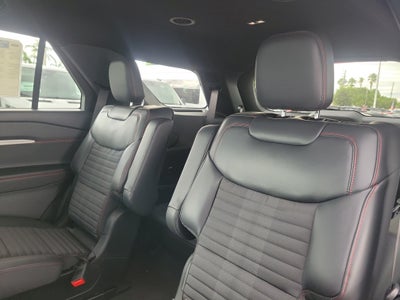 2027 Ford Explorer ST-Line