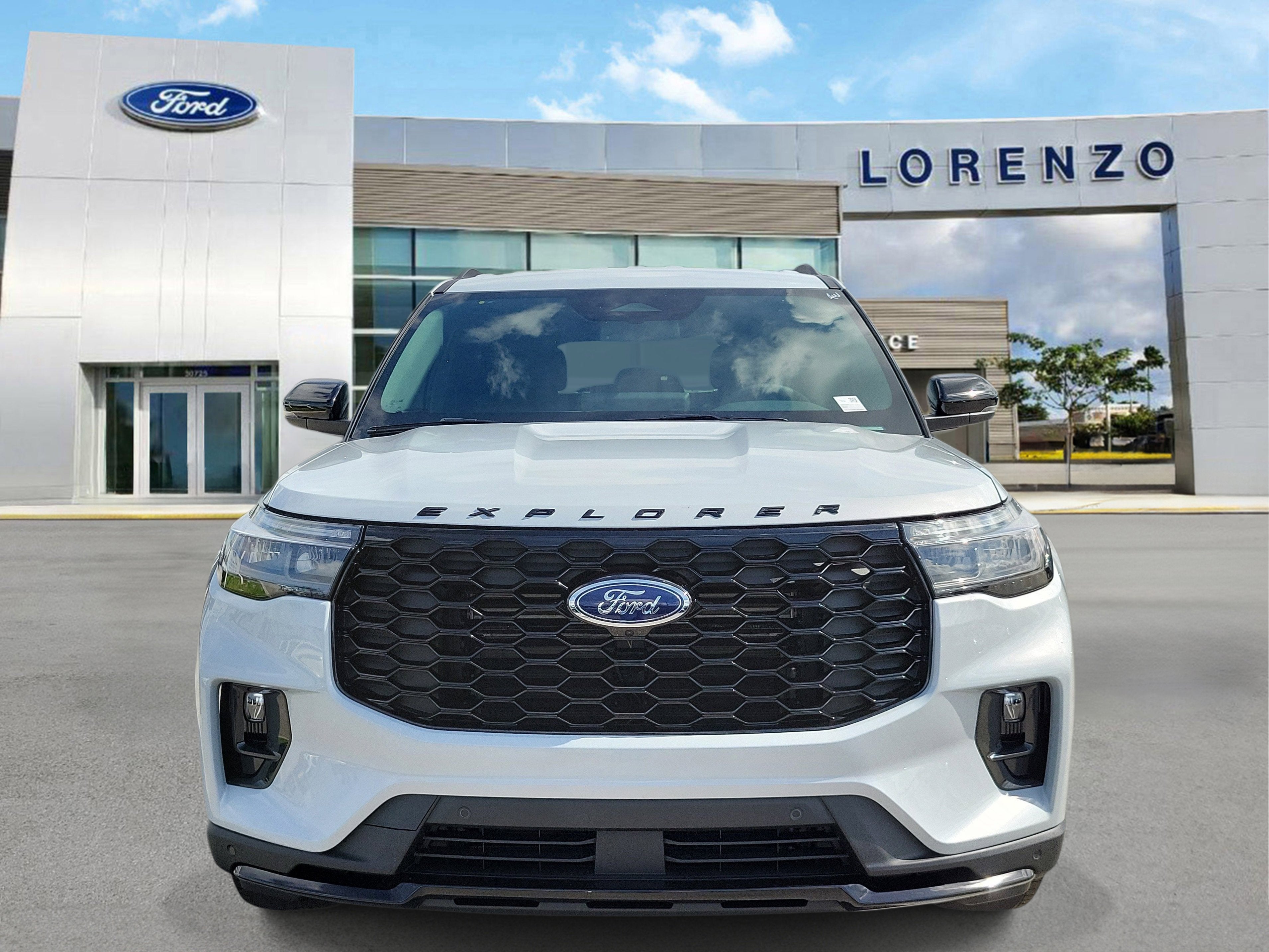 2026 Ford Explorer ST-Line