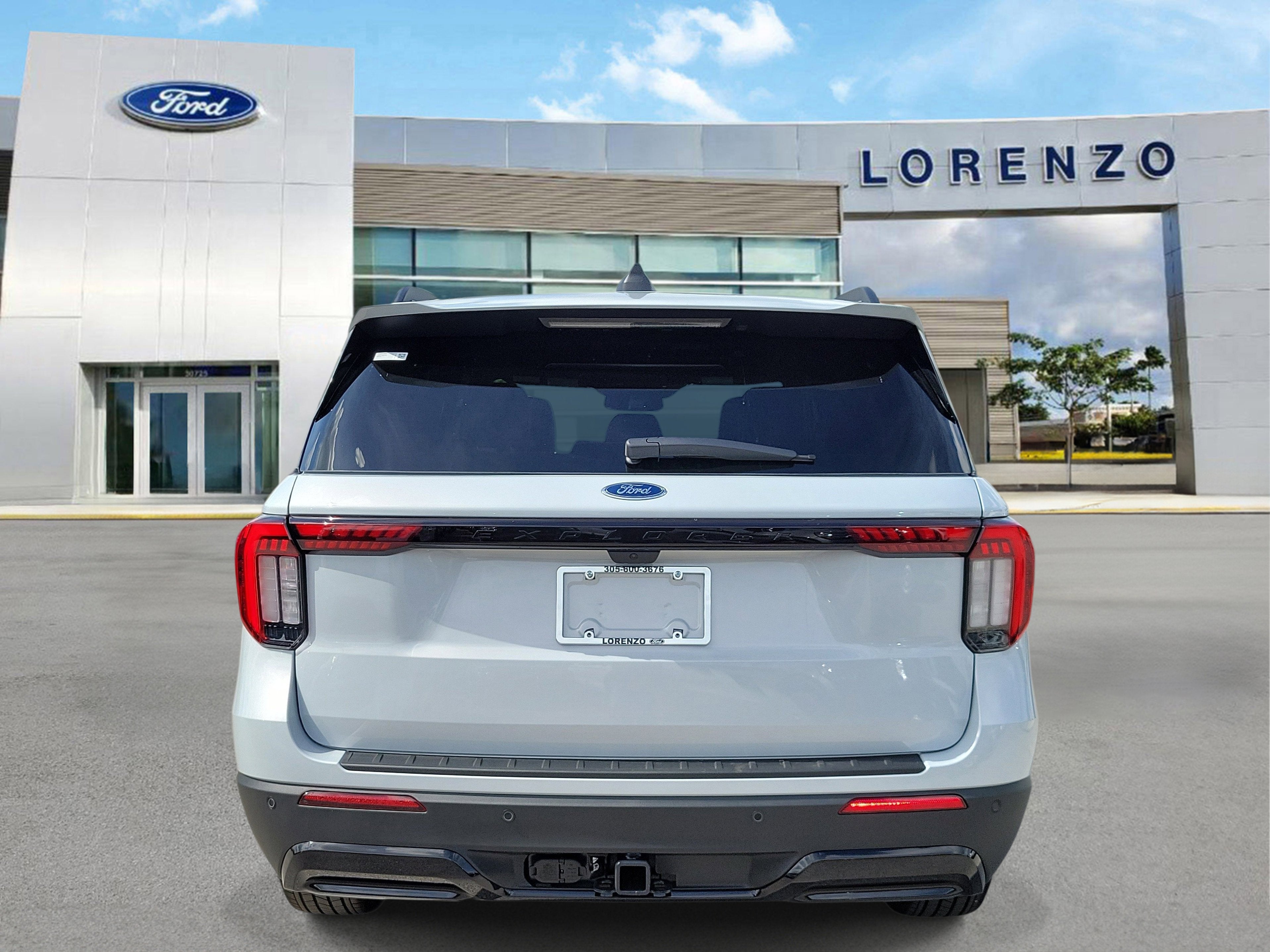 2026 Ford Explorer ST-Line