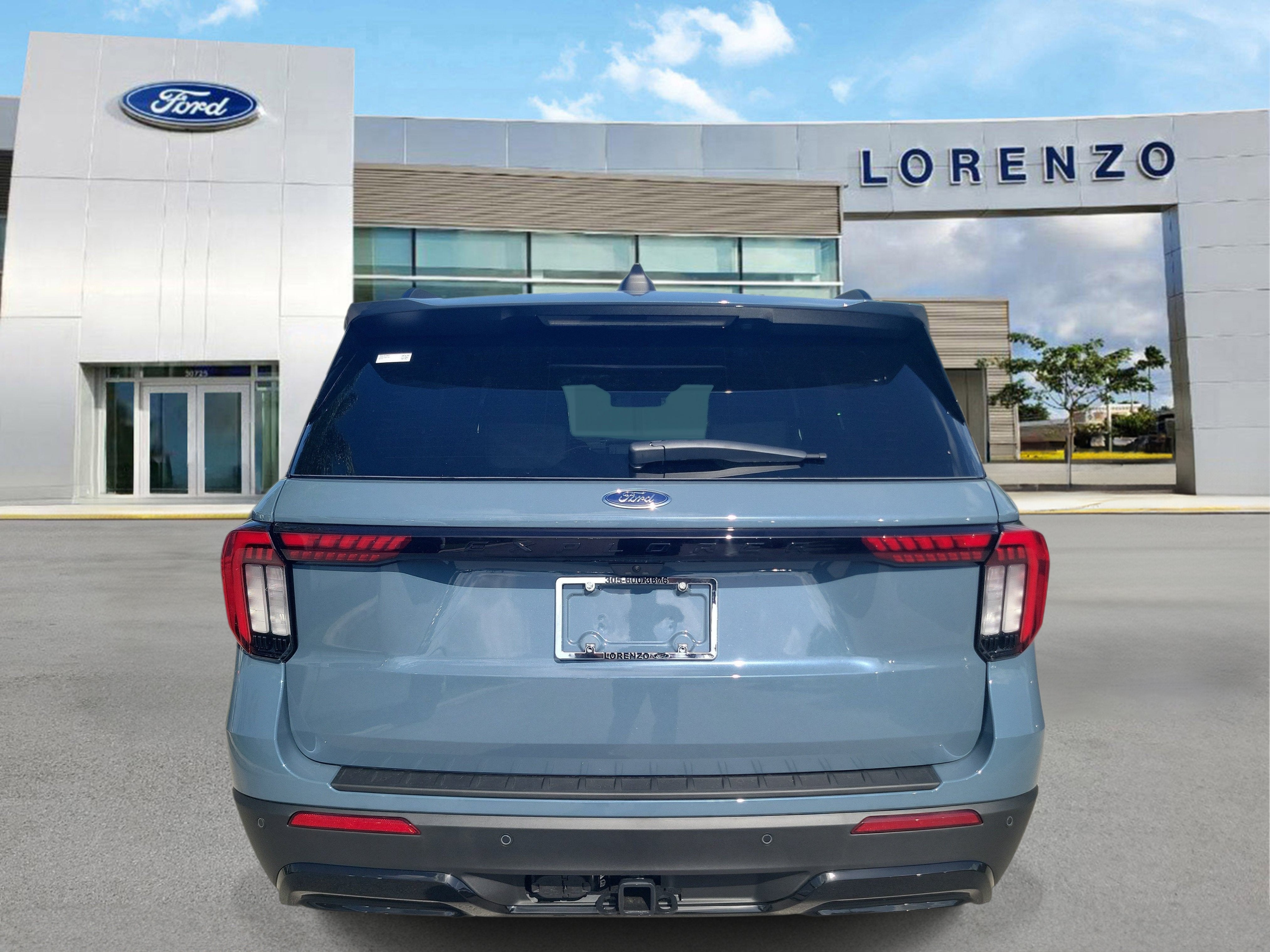 2026 Ford Explorer ST-Line