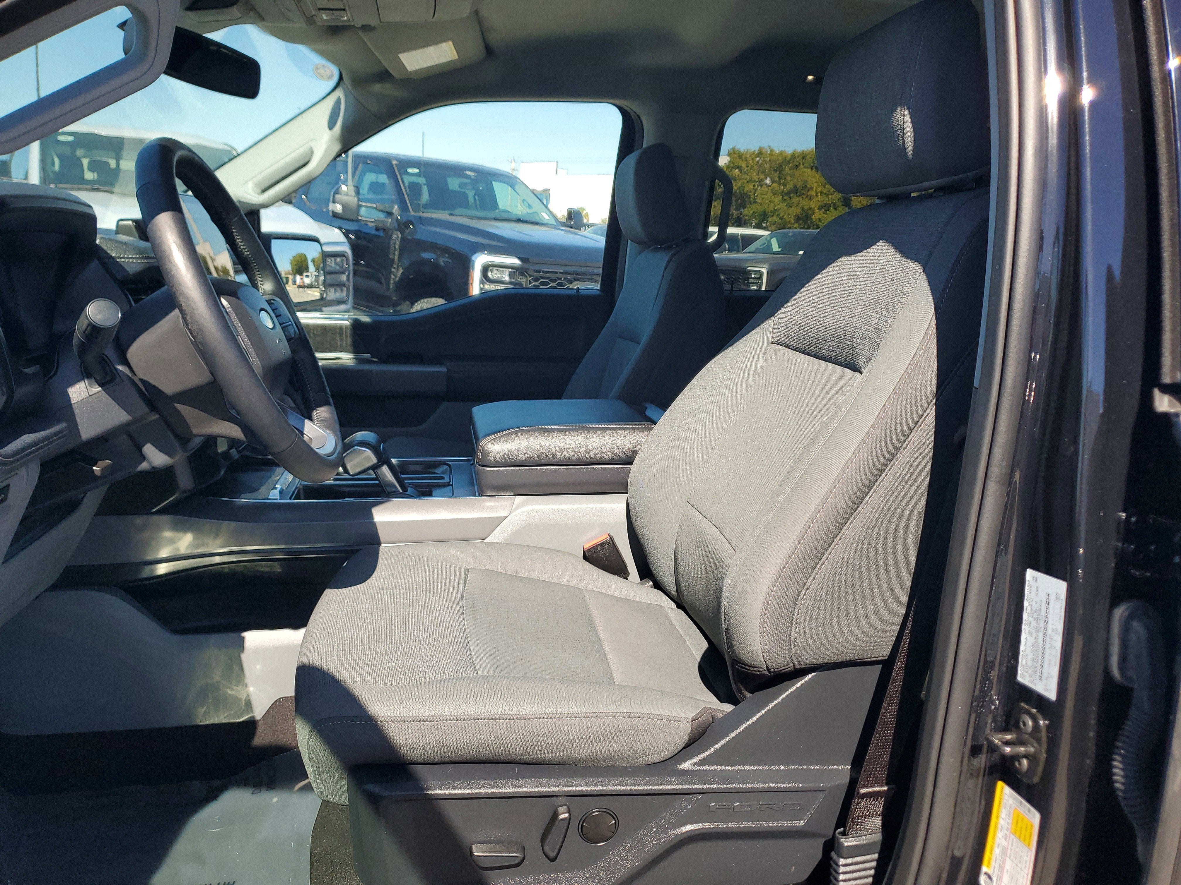 2024 Ford F-150 Lightning Flash