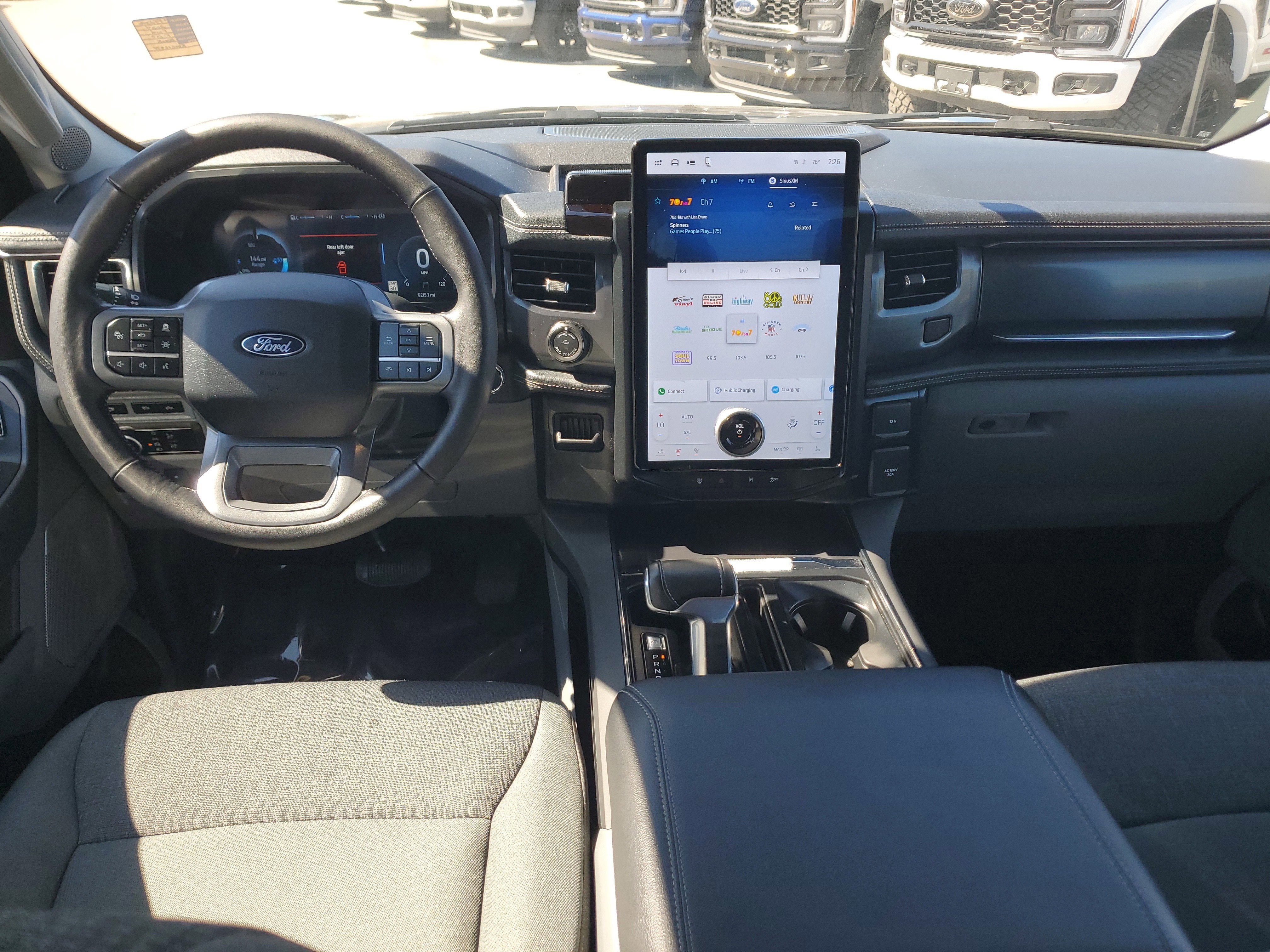 2024 Ford F-150 Lightning Flash