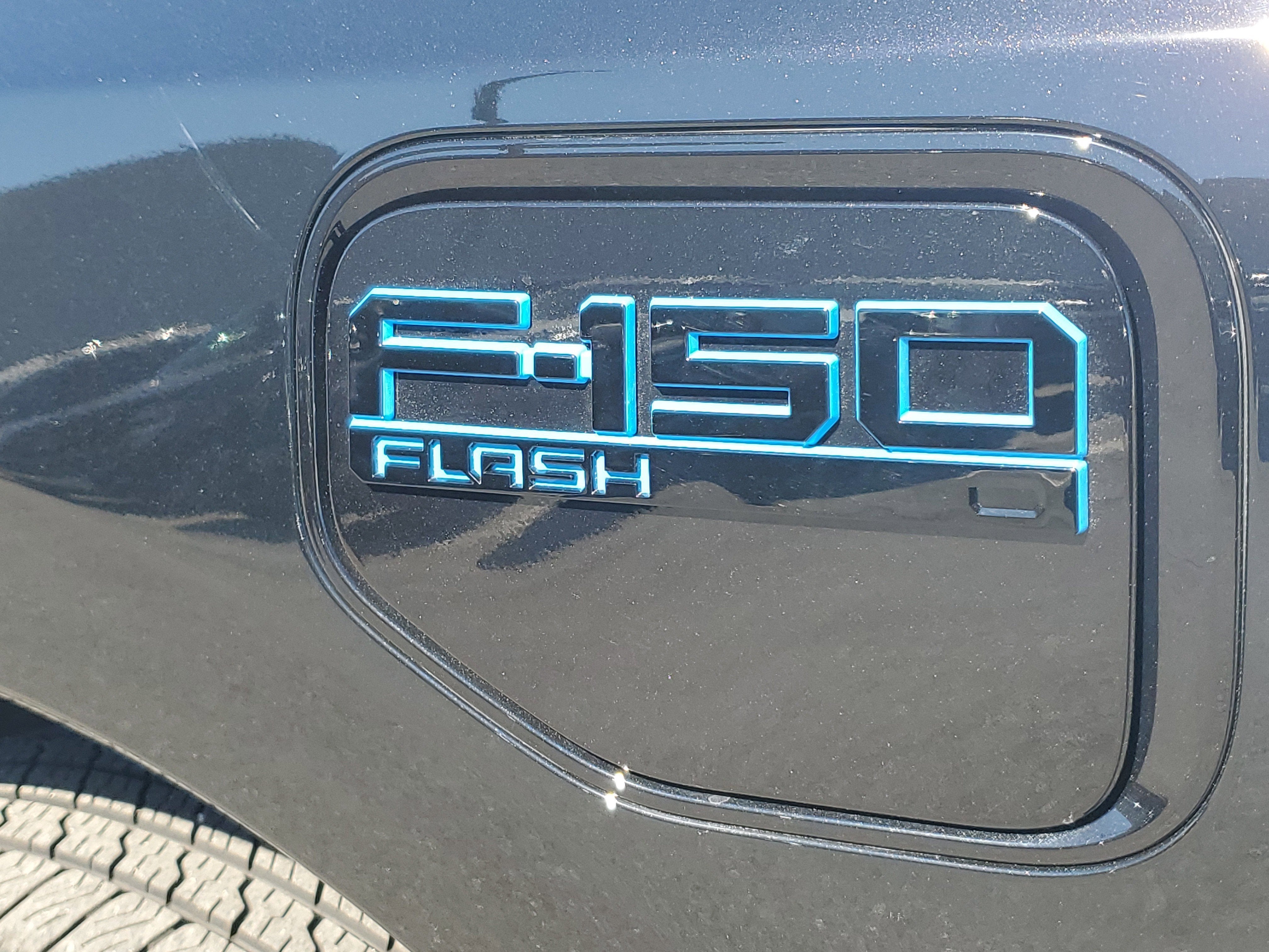 2024 Ford F-150 Lightning Flash