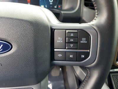 2024 Ford F-150 Lightning LARIAT 4WD