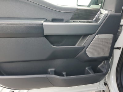 2024 Ford F-150 Lightning LARIAT 4WD