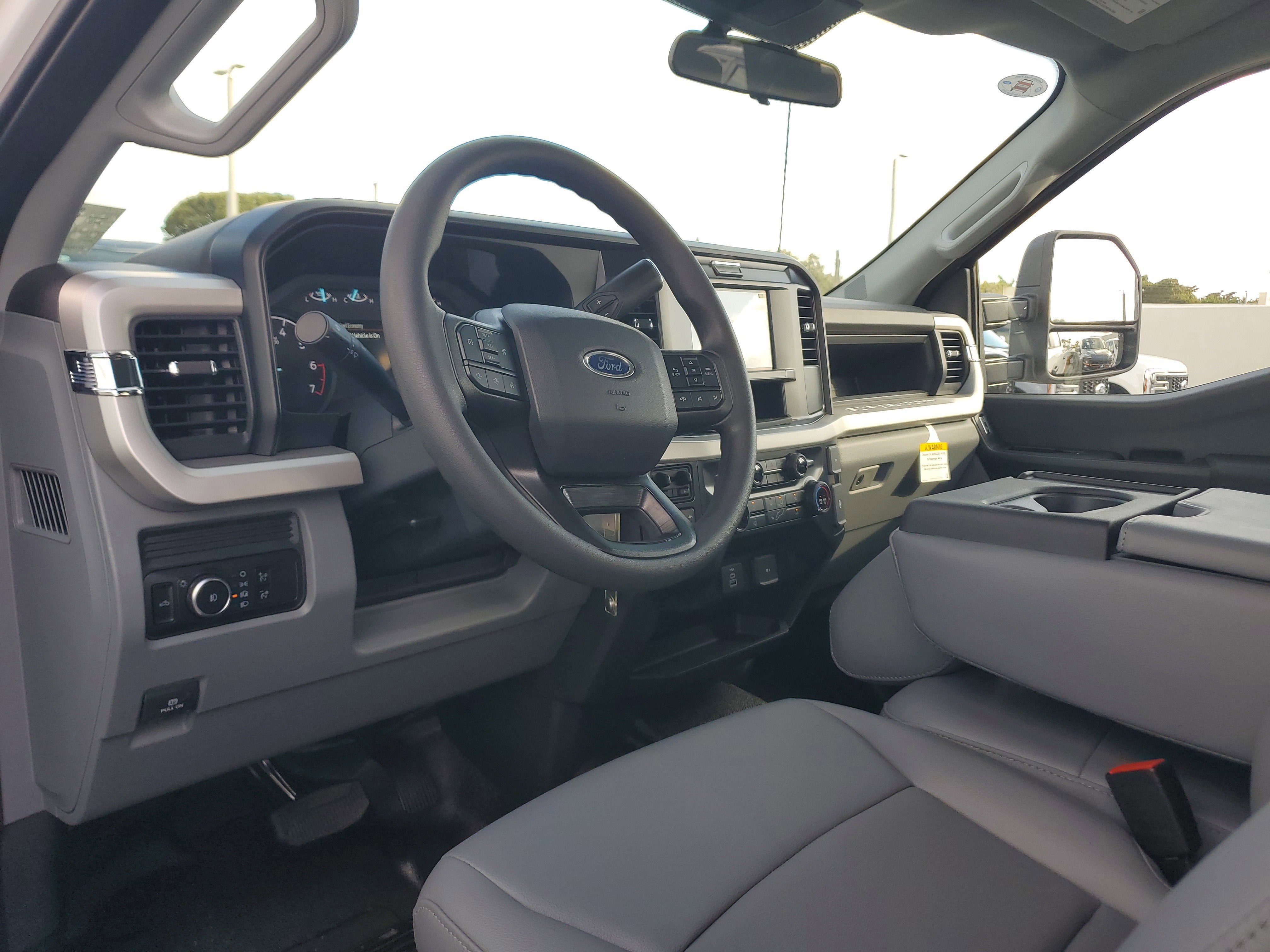 2026 Ford Super Duty F-250 SRW XL