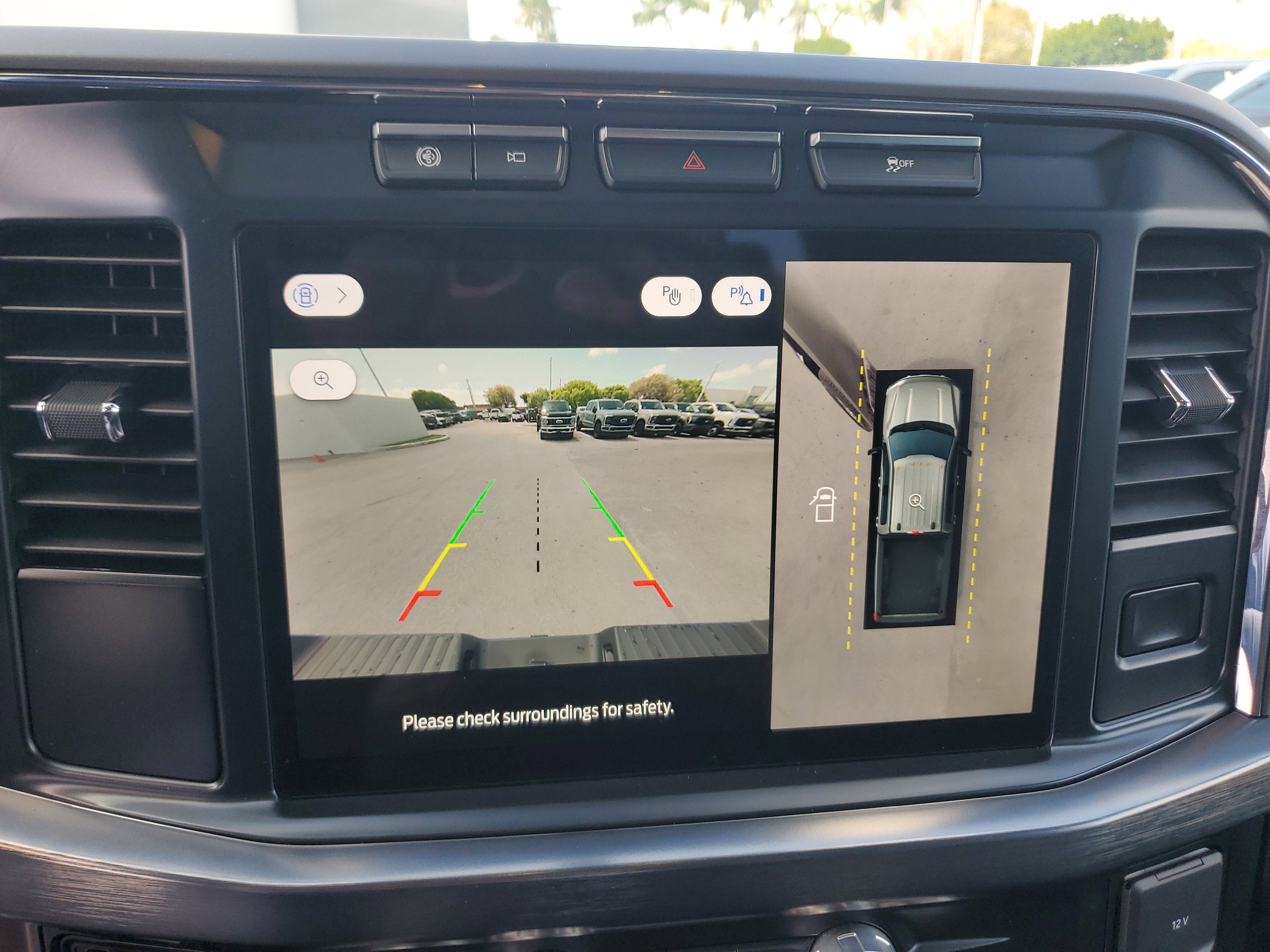 2024 Ford Super Duty F-250 SRW LARIAT 4WD Diesel