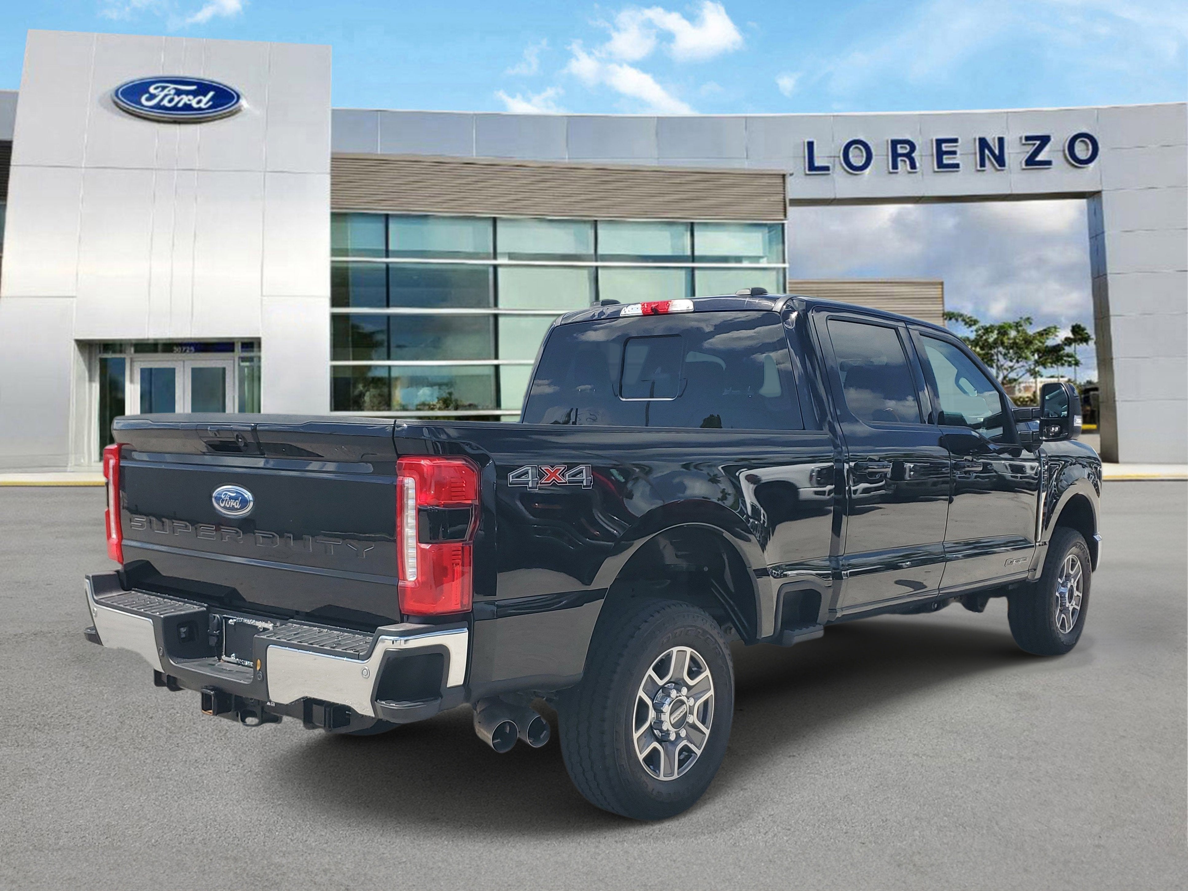 2024 Ford Super Duty F-250 SRW LARIAT 4WD Diesel