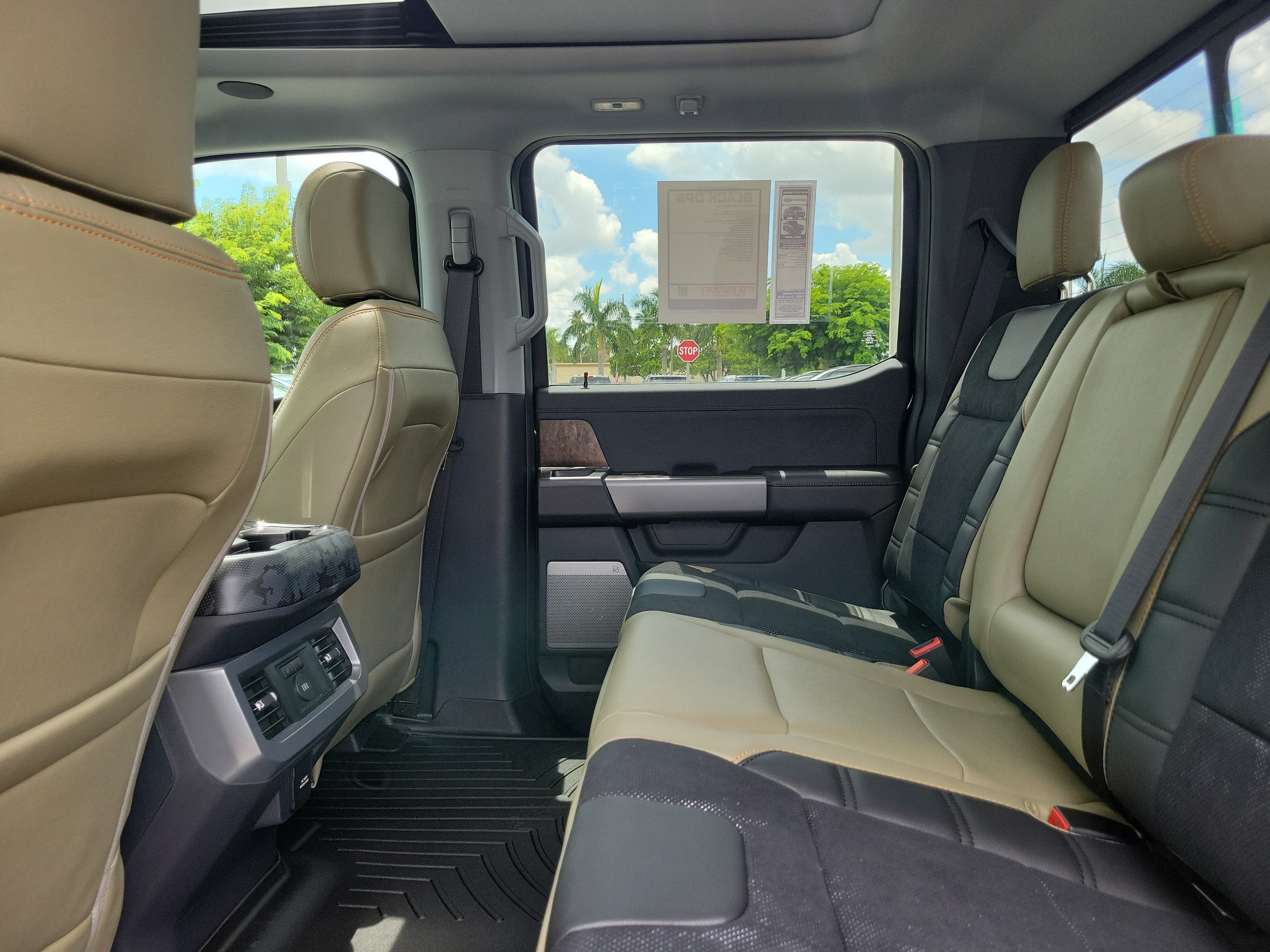 2026 Ford Super Duty F-250 SRW Black Ops