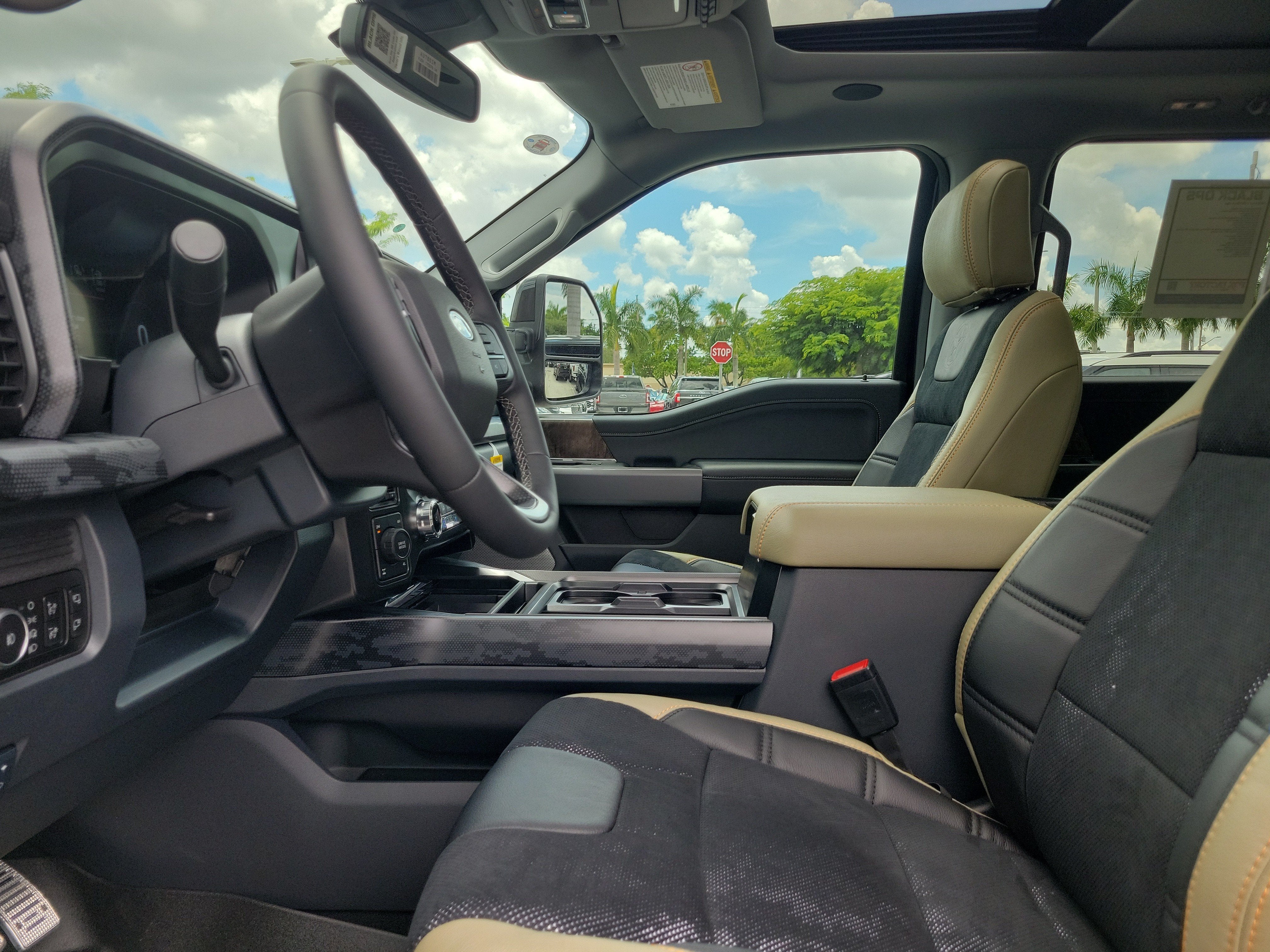 2026 Ford Super Duty F-250 SRW Black Ops