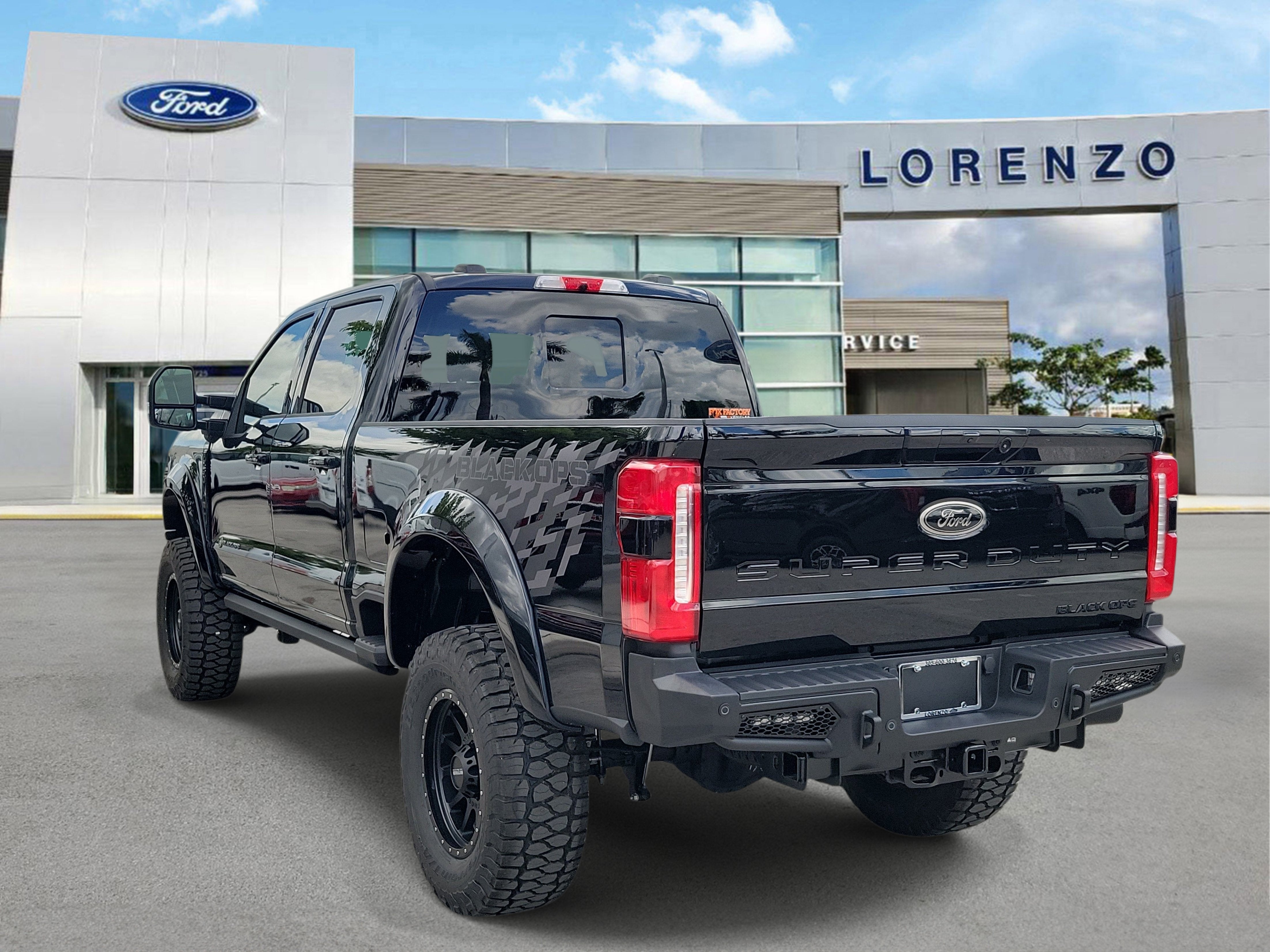 2026 Ford Super Duty F-250 SRW Black Ops