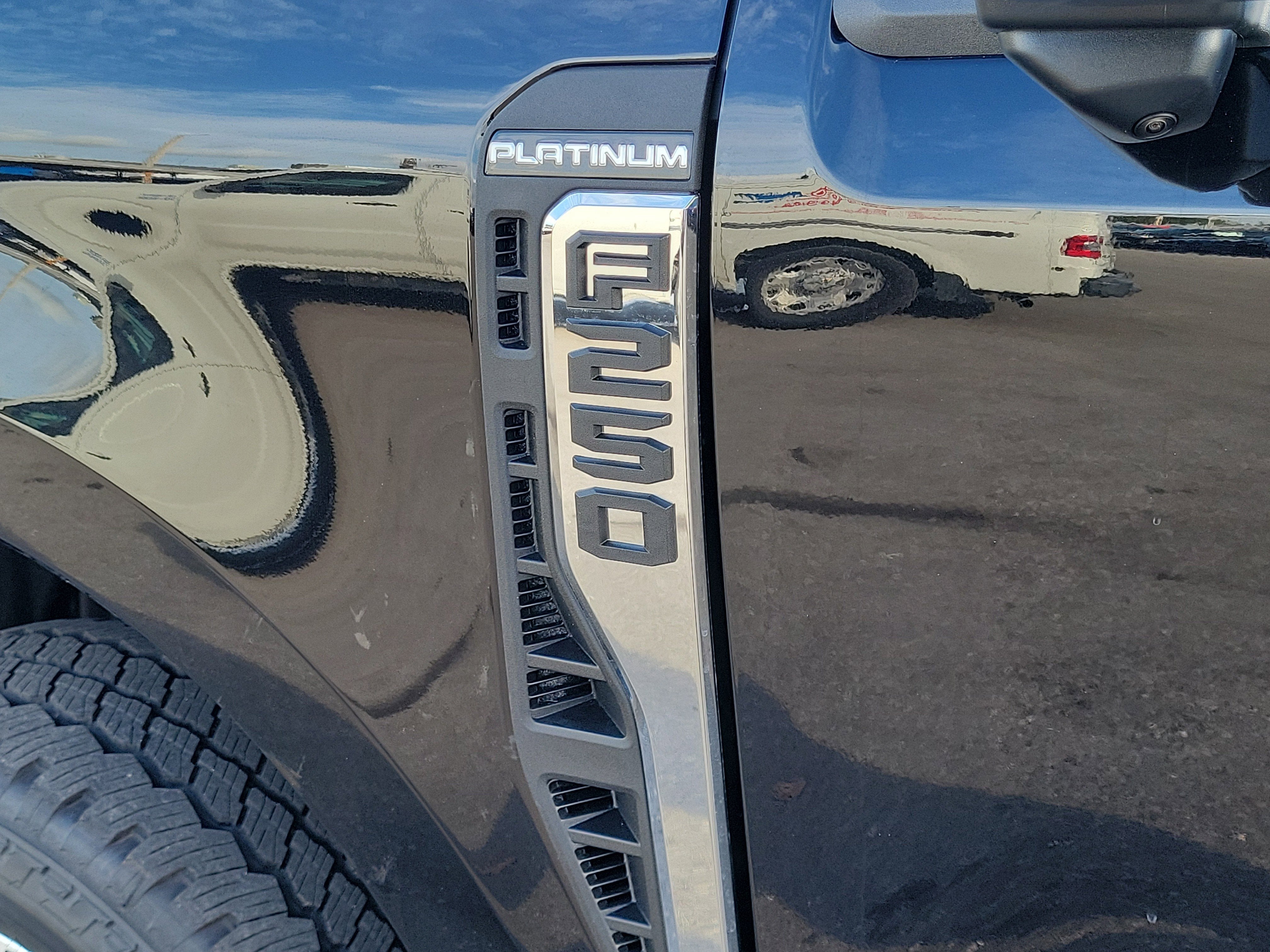 2026 Ford Super Duty F-250 SRW Platinum