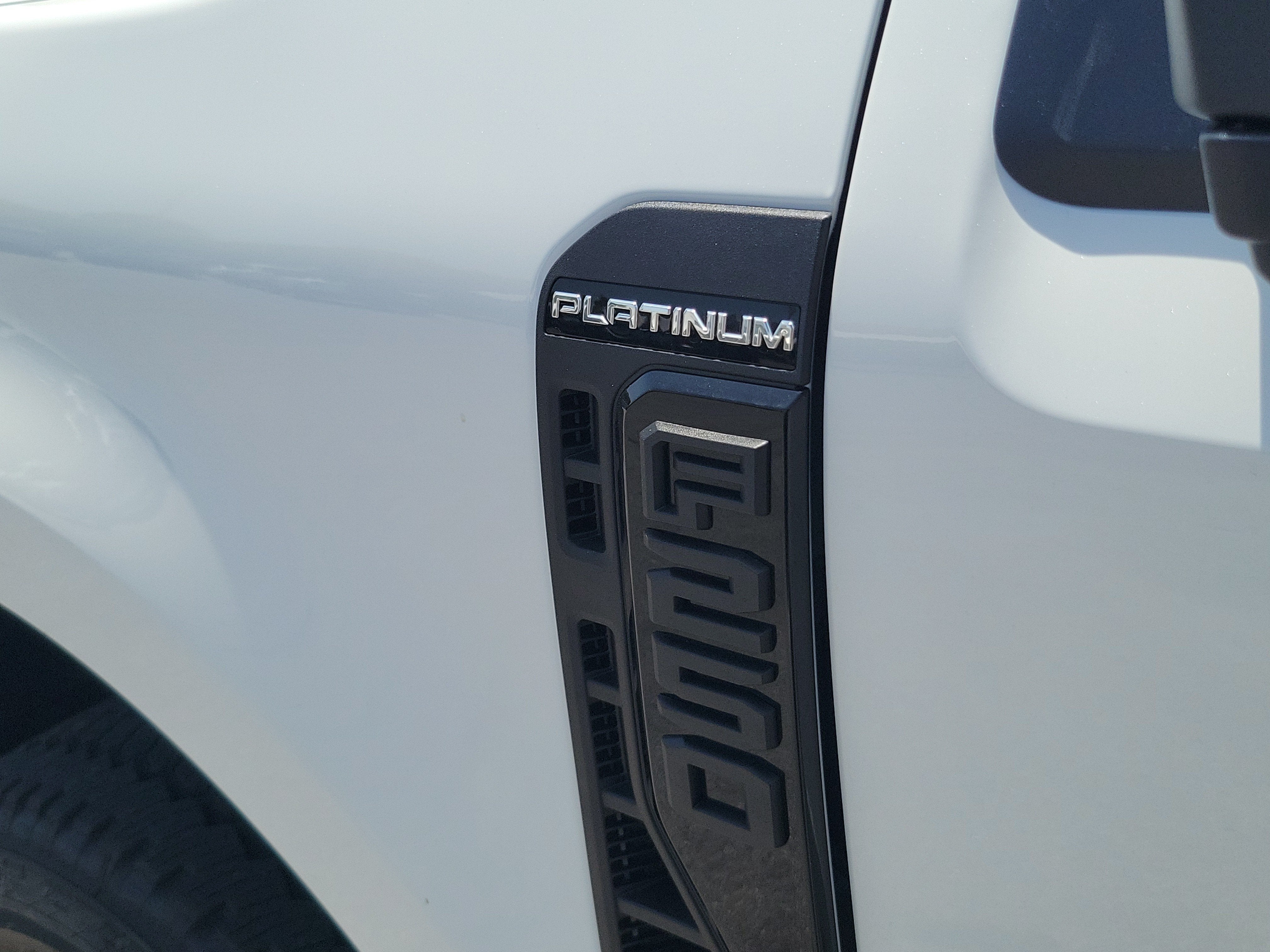 2026 Ford Super Duty F-250 SRW Platinum