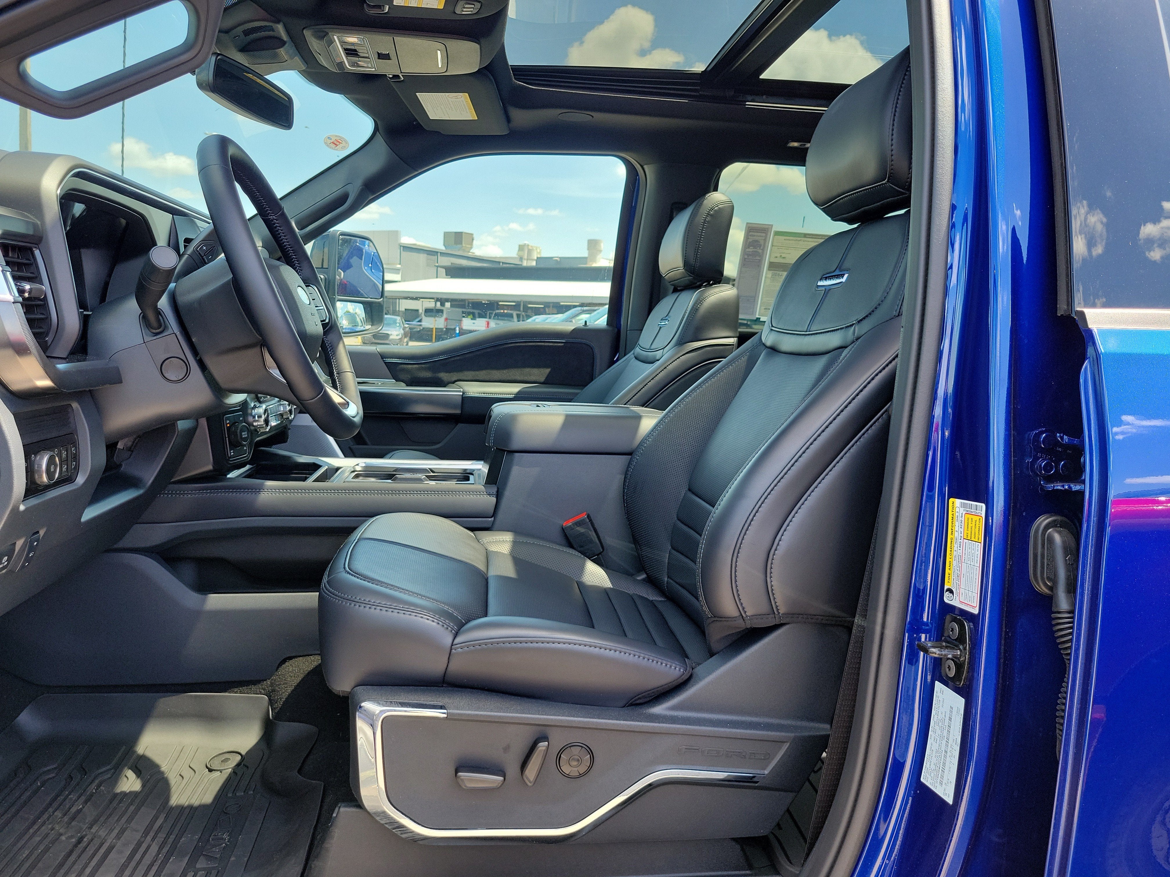 2026 Ford Super Duty F-250 SRW Platinum