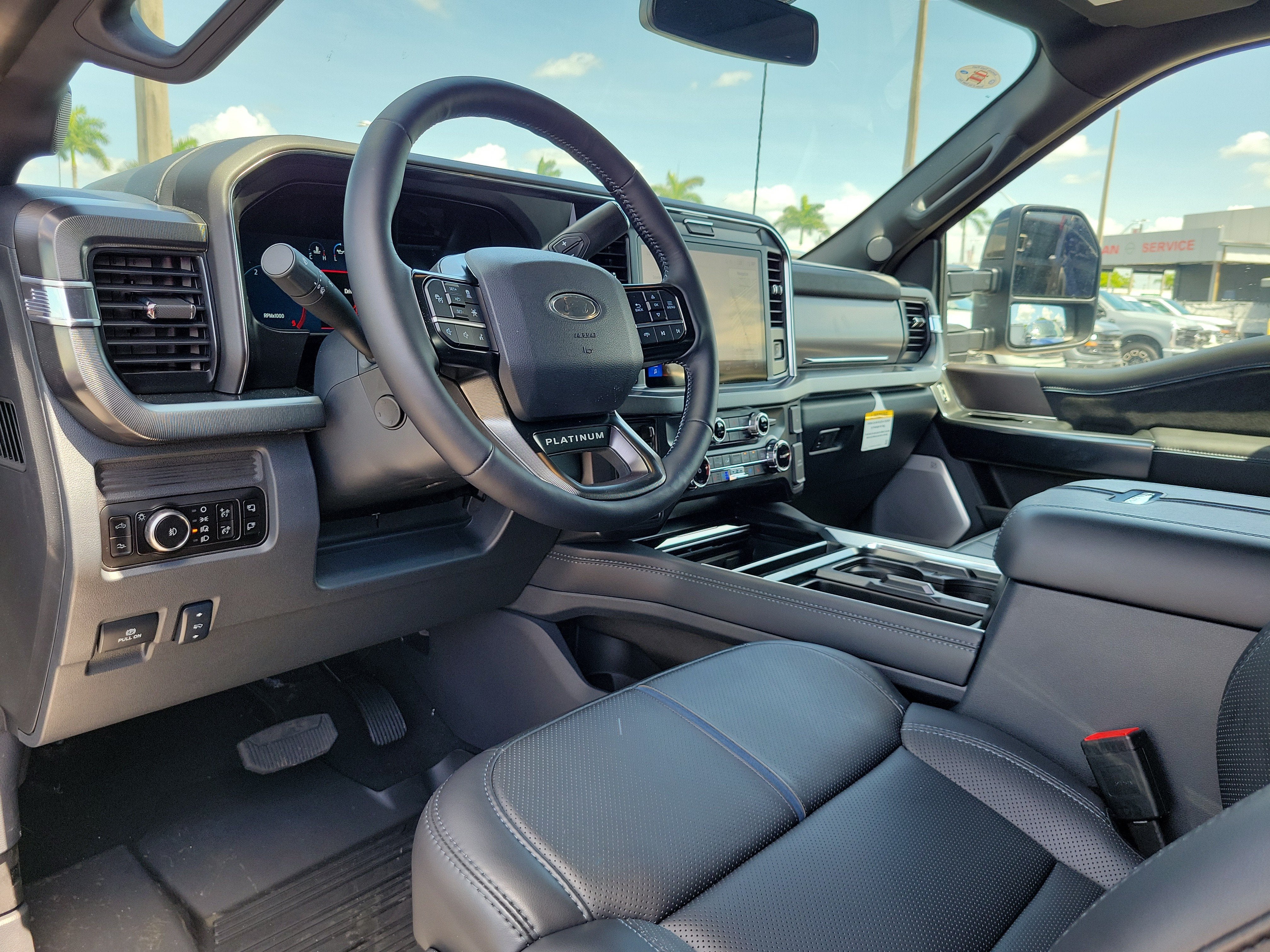 2026 Ford Super Duty F-250 SRW Platinum