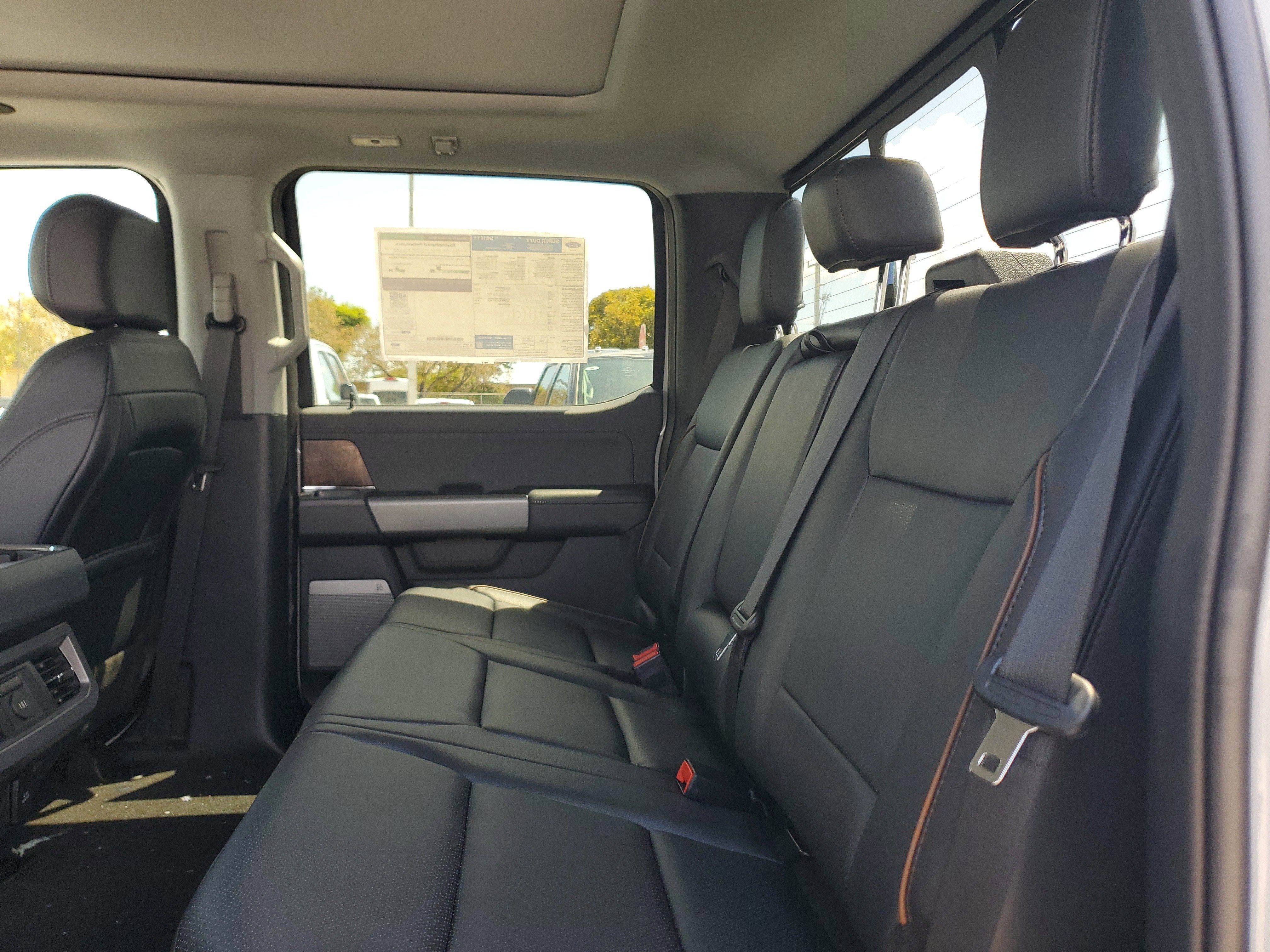 2026 Ford Super Duty F-250 SRW LARIAT