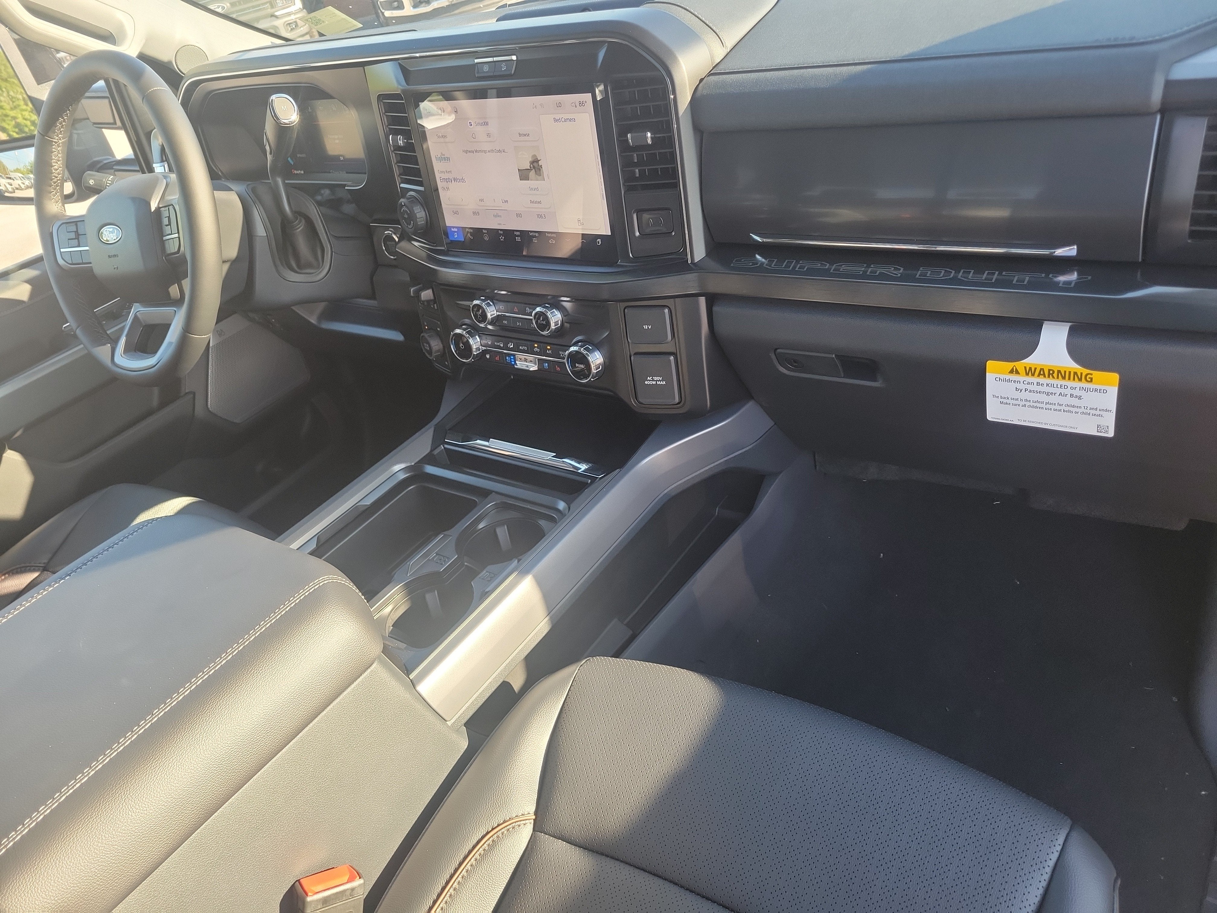 2027 Ford Super Duty F-250 SRW LARIAT