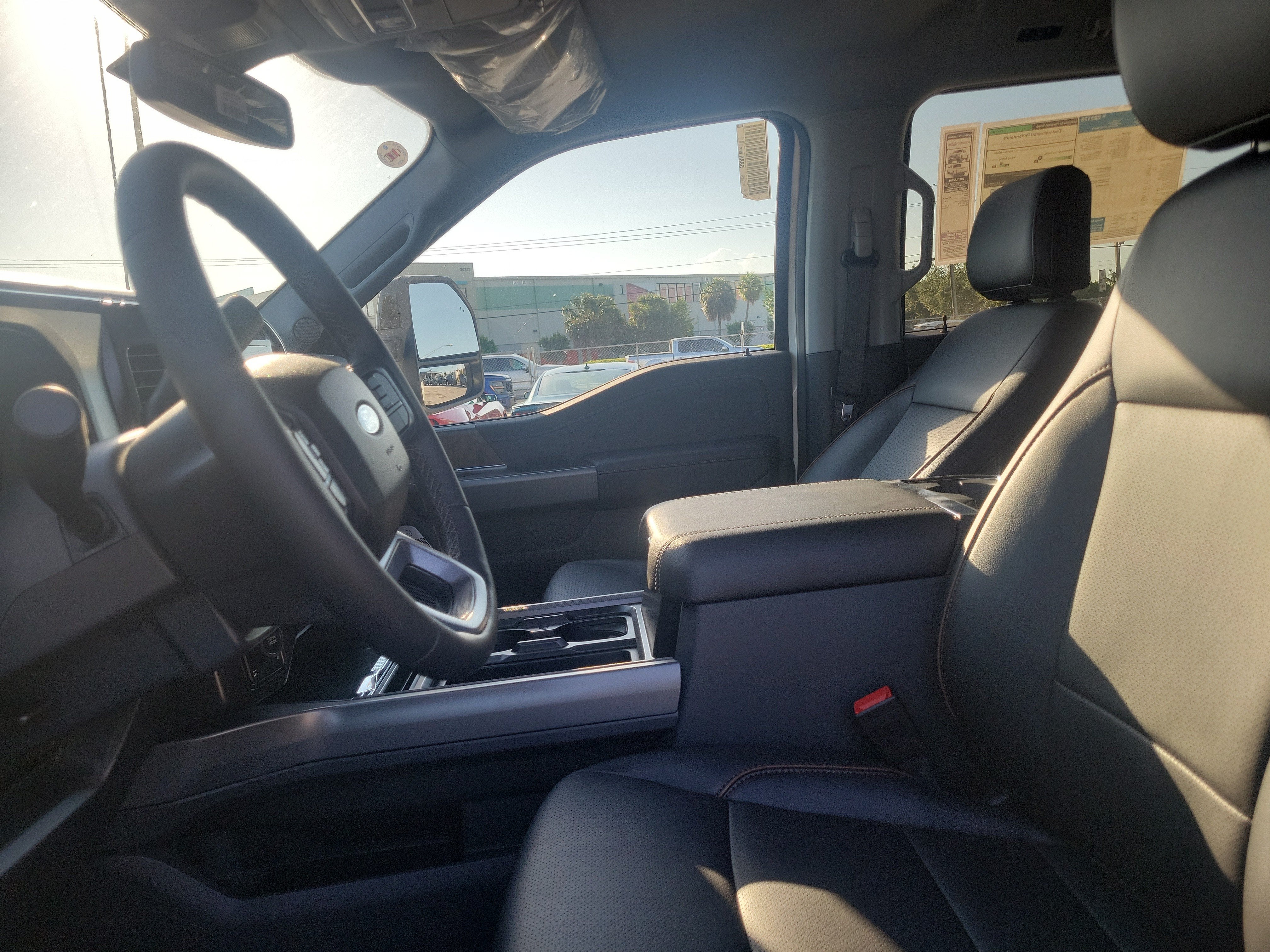 2027 Ford Super Duty F-250 SRW LARIAT