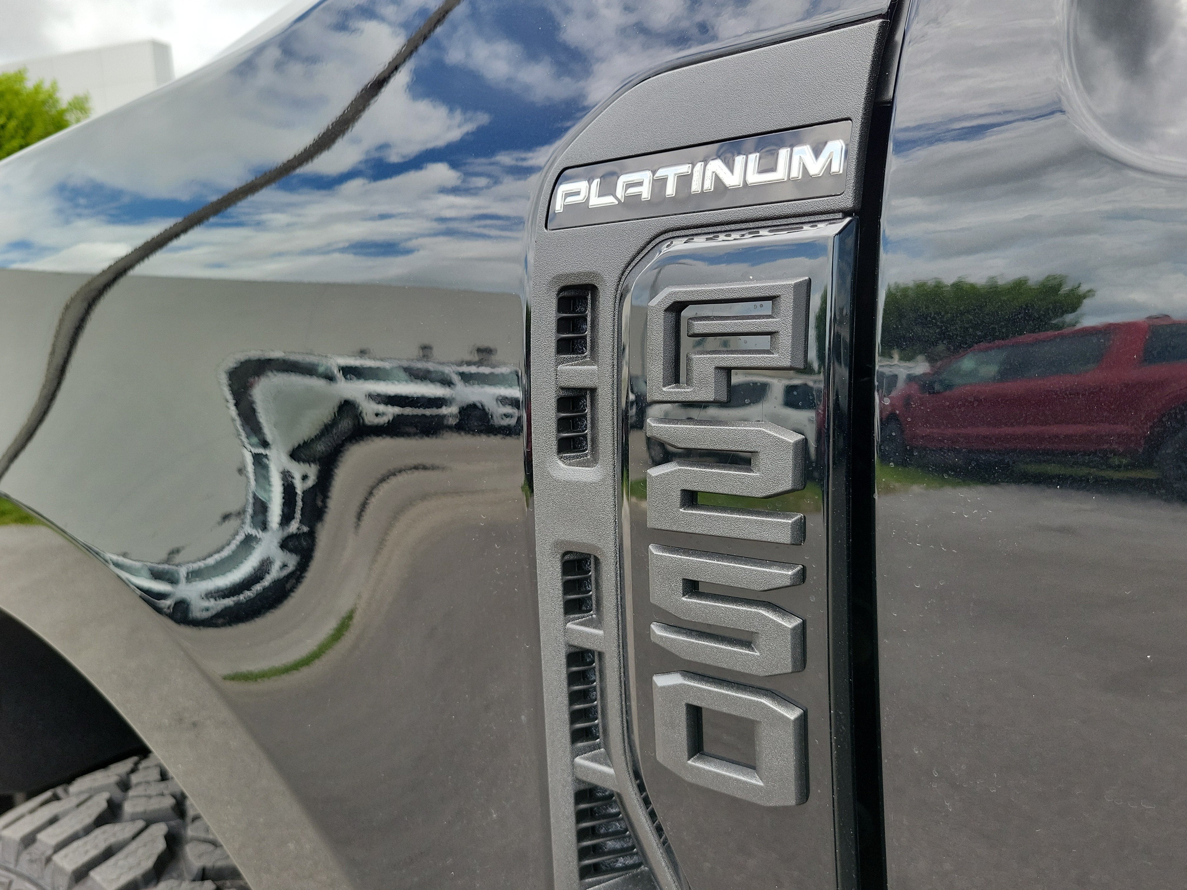 2026 Ford Super Duty F-250 SRW Platinum
