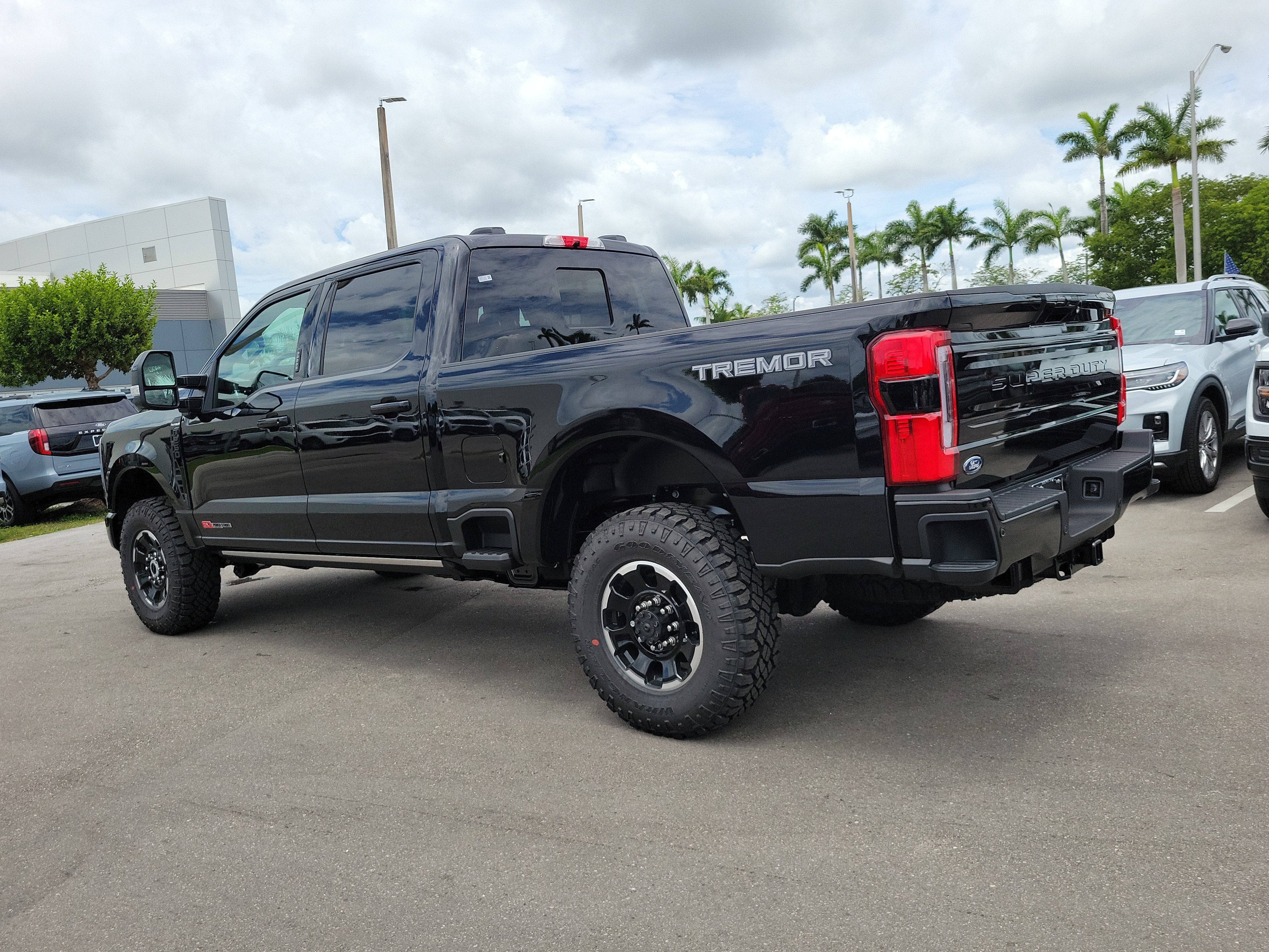 2026 Ford Super Duty F-250 SRW Platinum