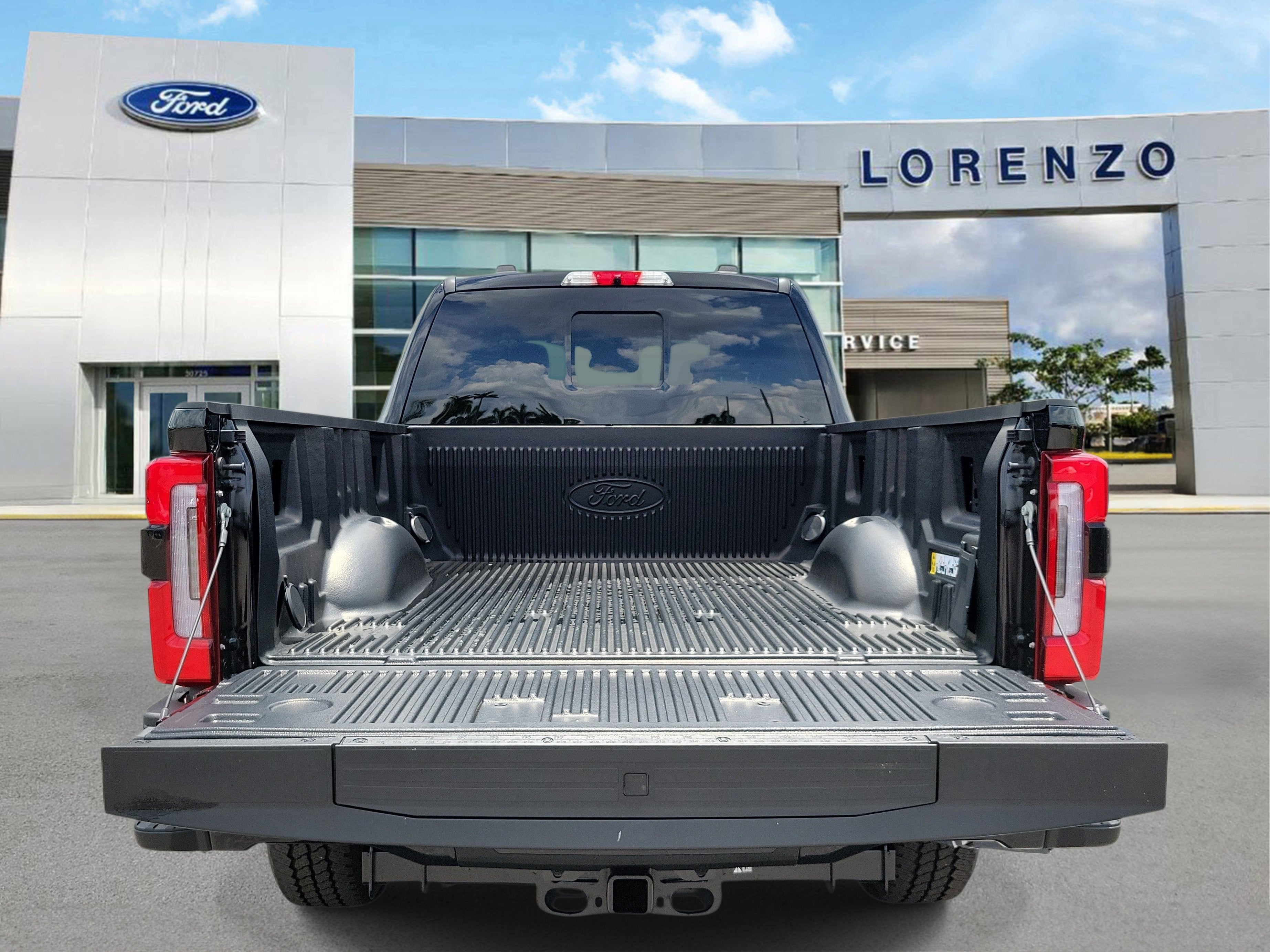 2026 Ford Super Duty F-250 SRW Platinum