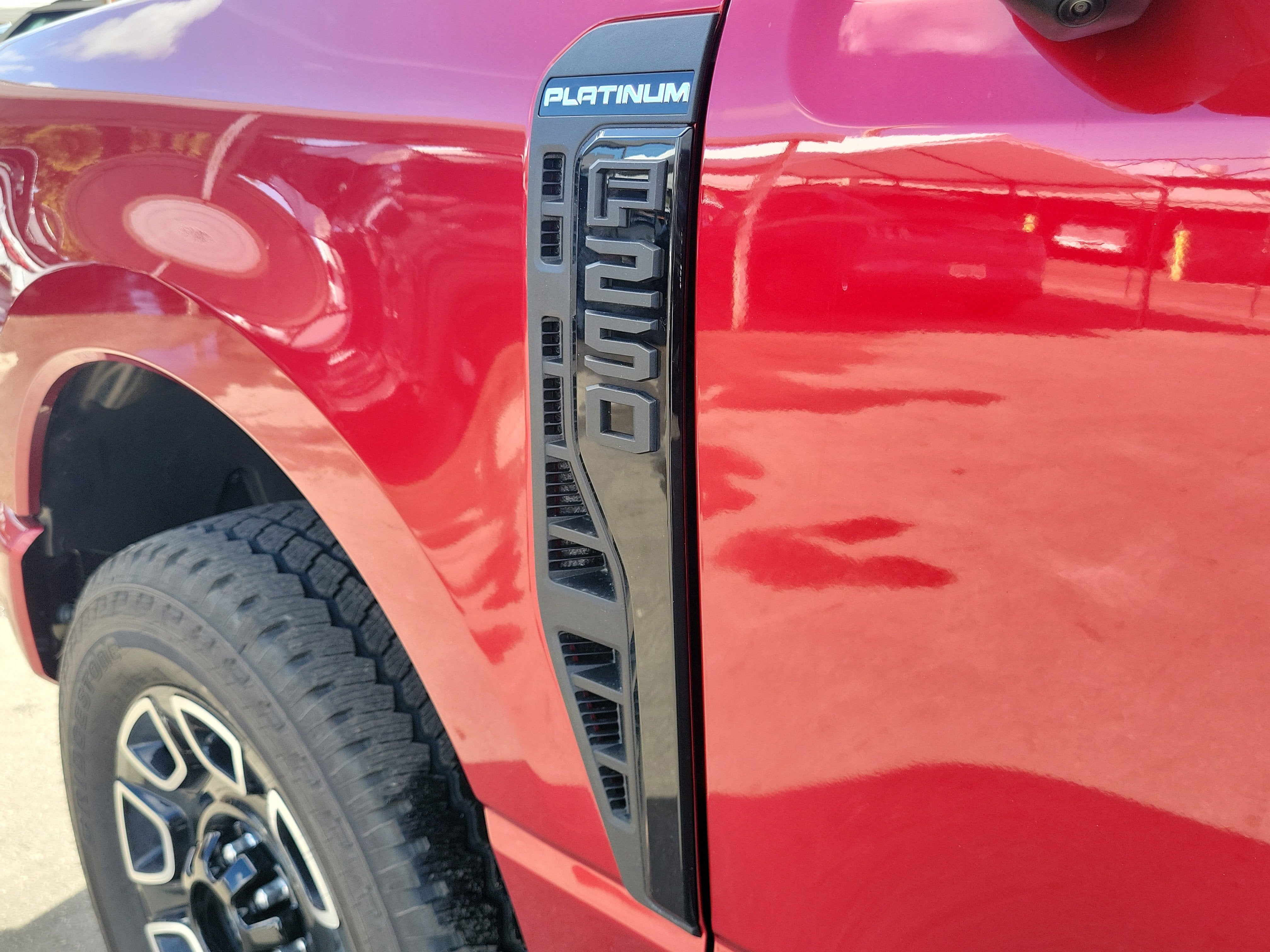 2026 Ford Super Duty F-250 SRW Platinum