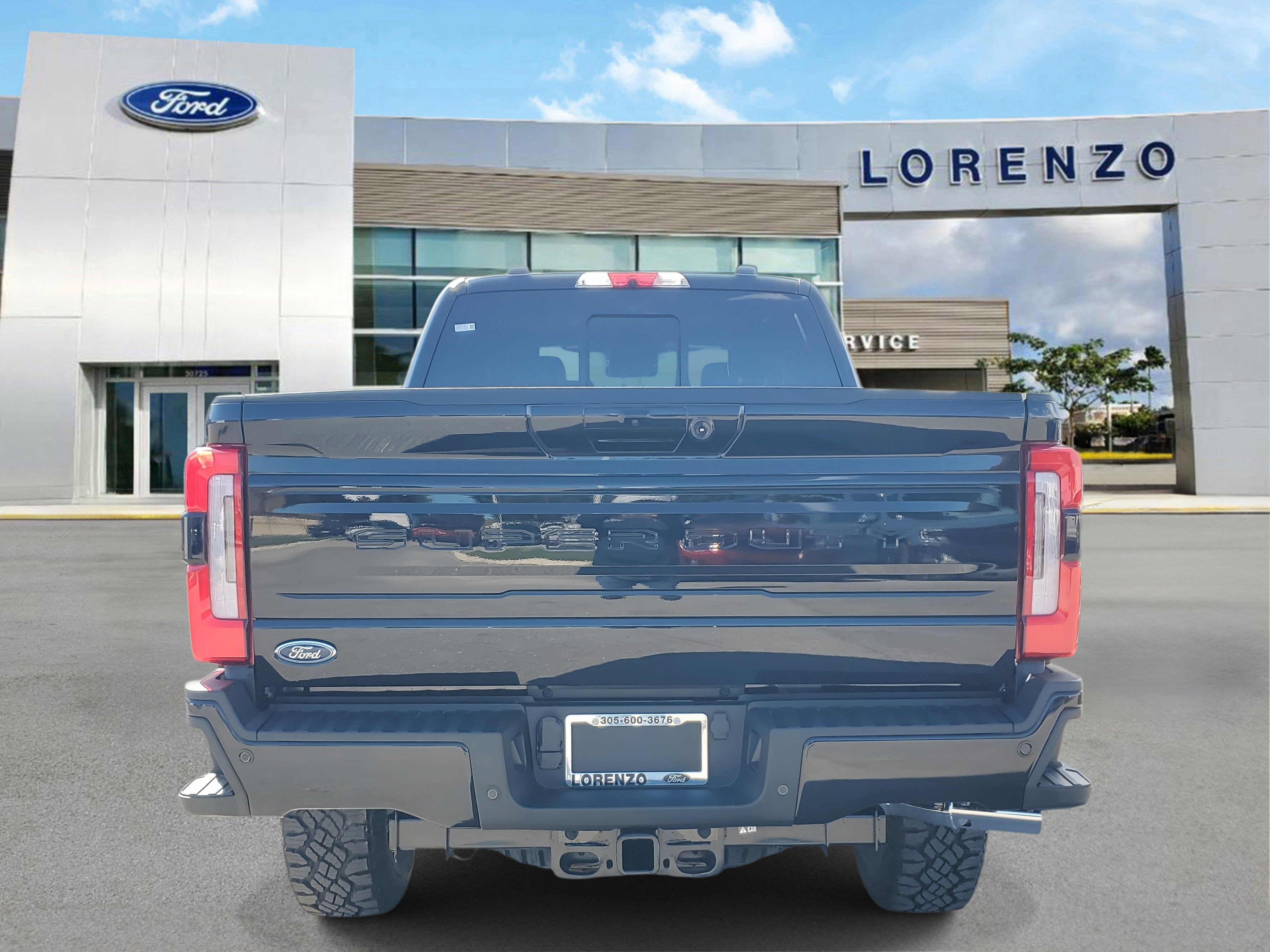 2026 Ford Super Duty F-250 SRW Platinum