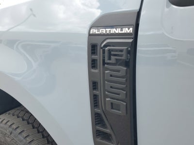 2026 Ford Super Duty F-250 SRW Platinum