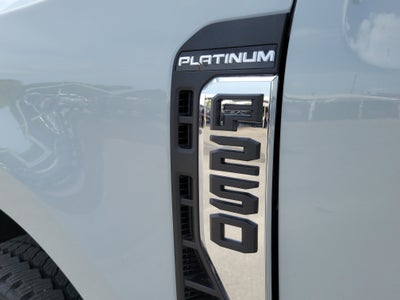 2026 Ford Super Duty F-250 SRW Platinum