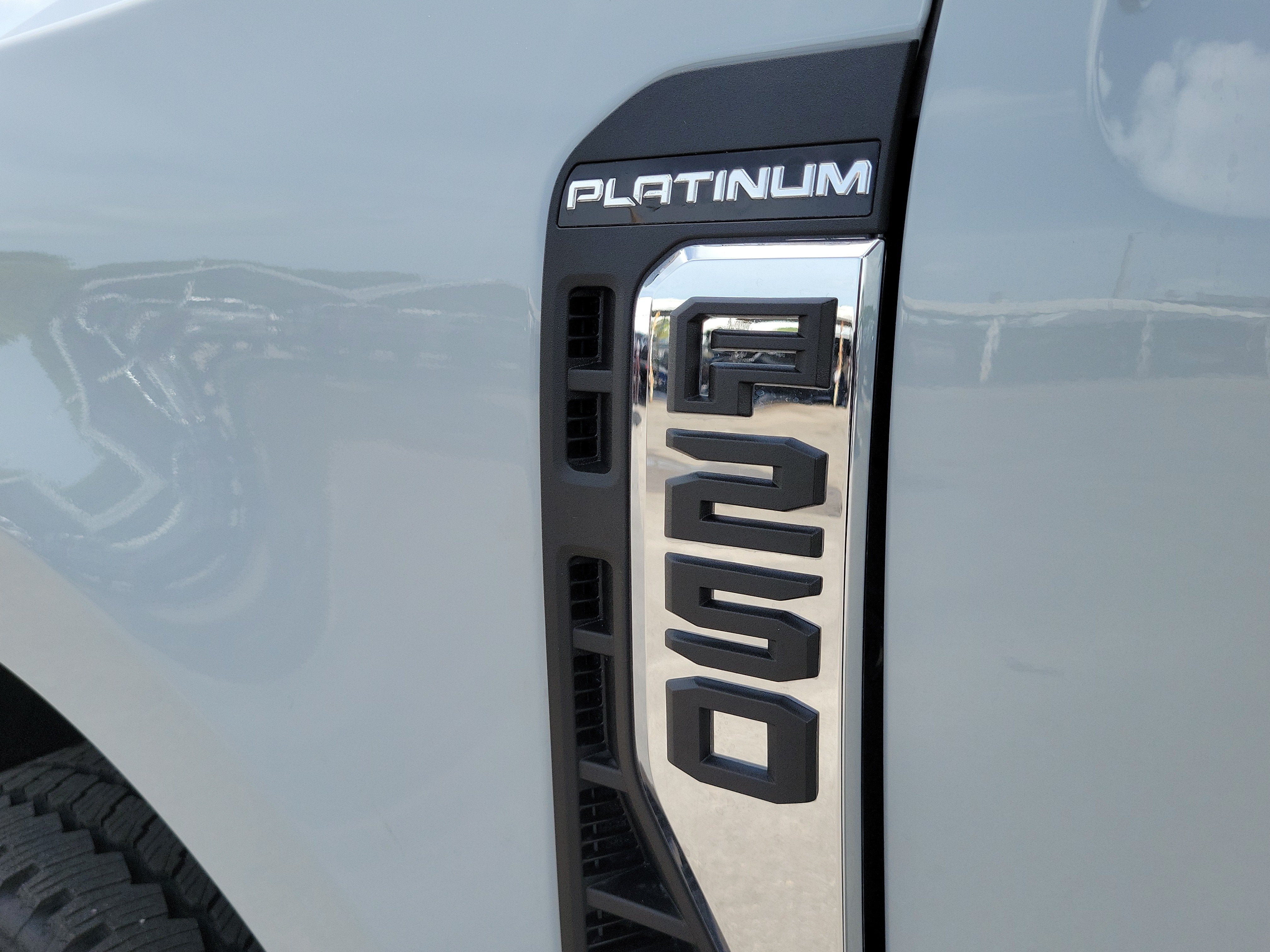 2026 Ford Super Duty F-250 SRW Platinum