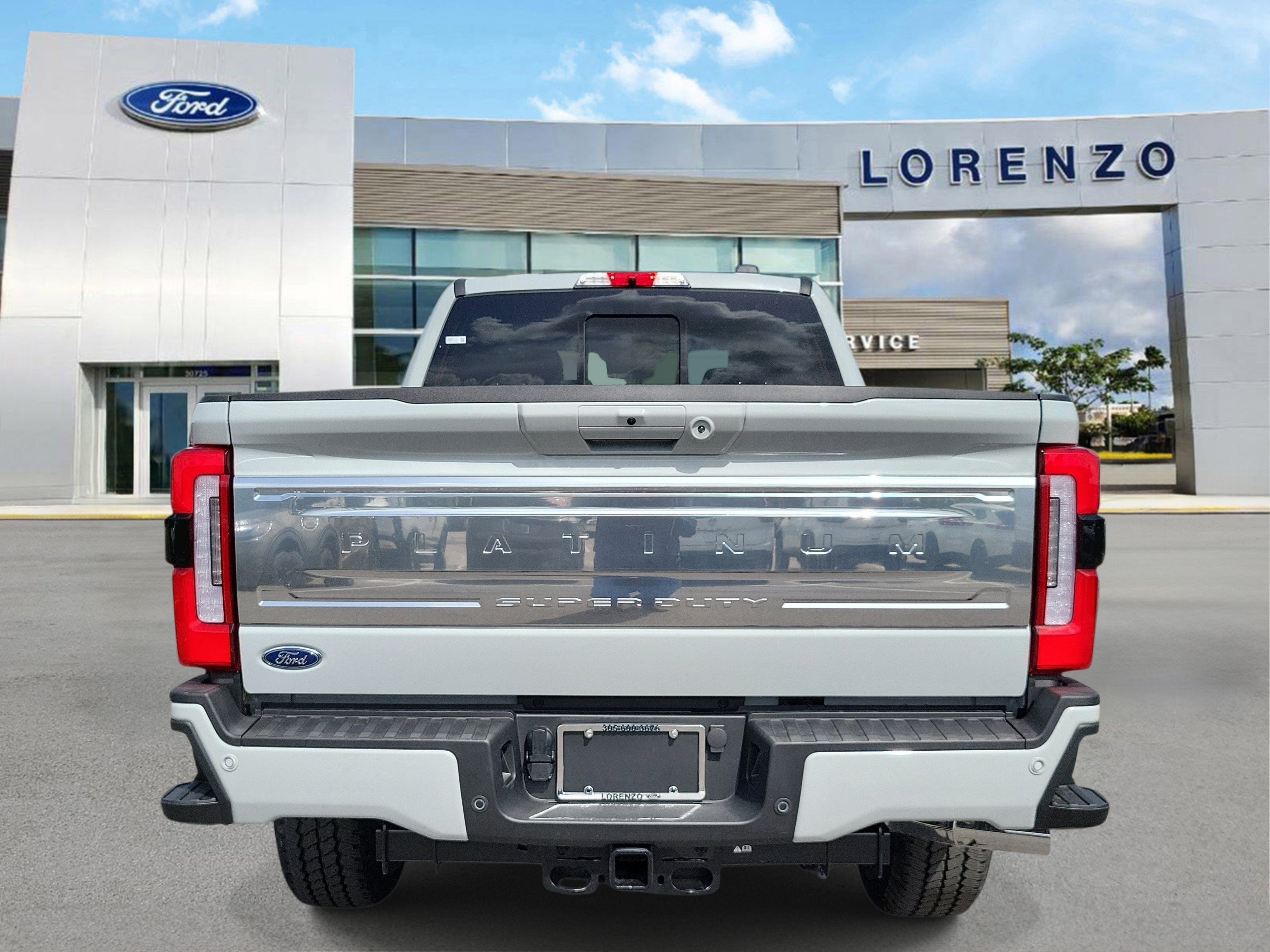 2026 Ford Super Duty F-250 SRW Platinum