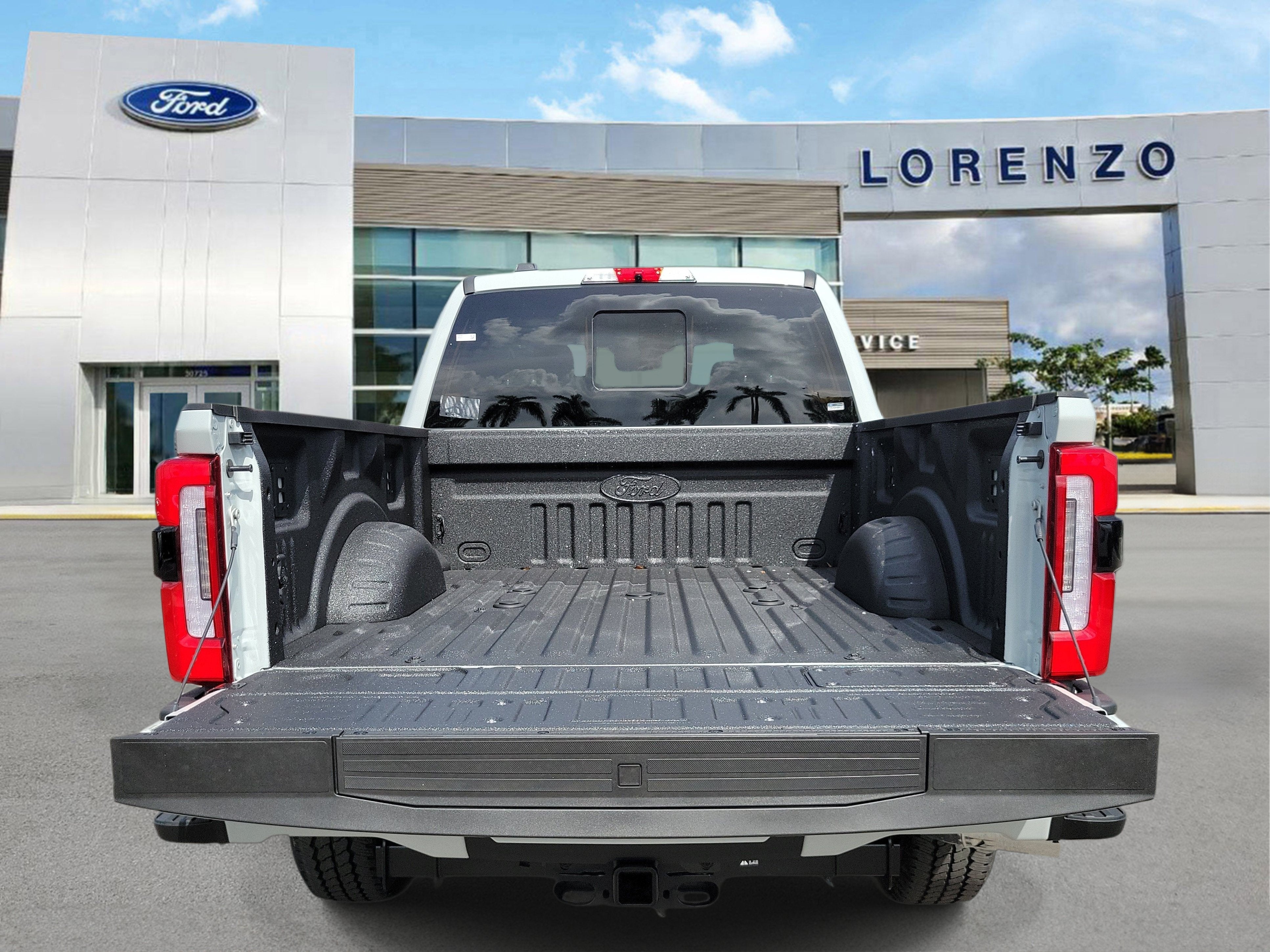 2026 Ford Super Duty F-250 SRW Platinum
