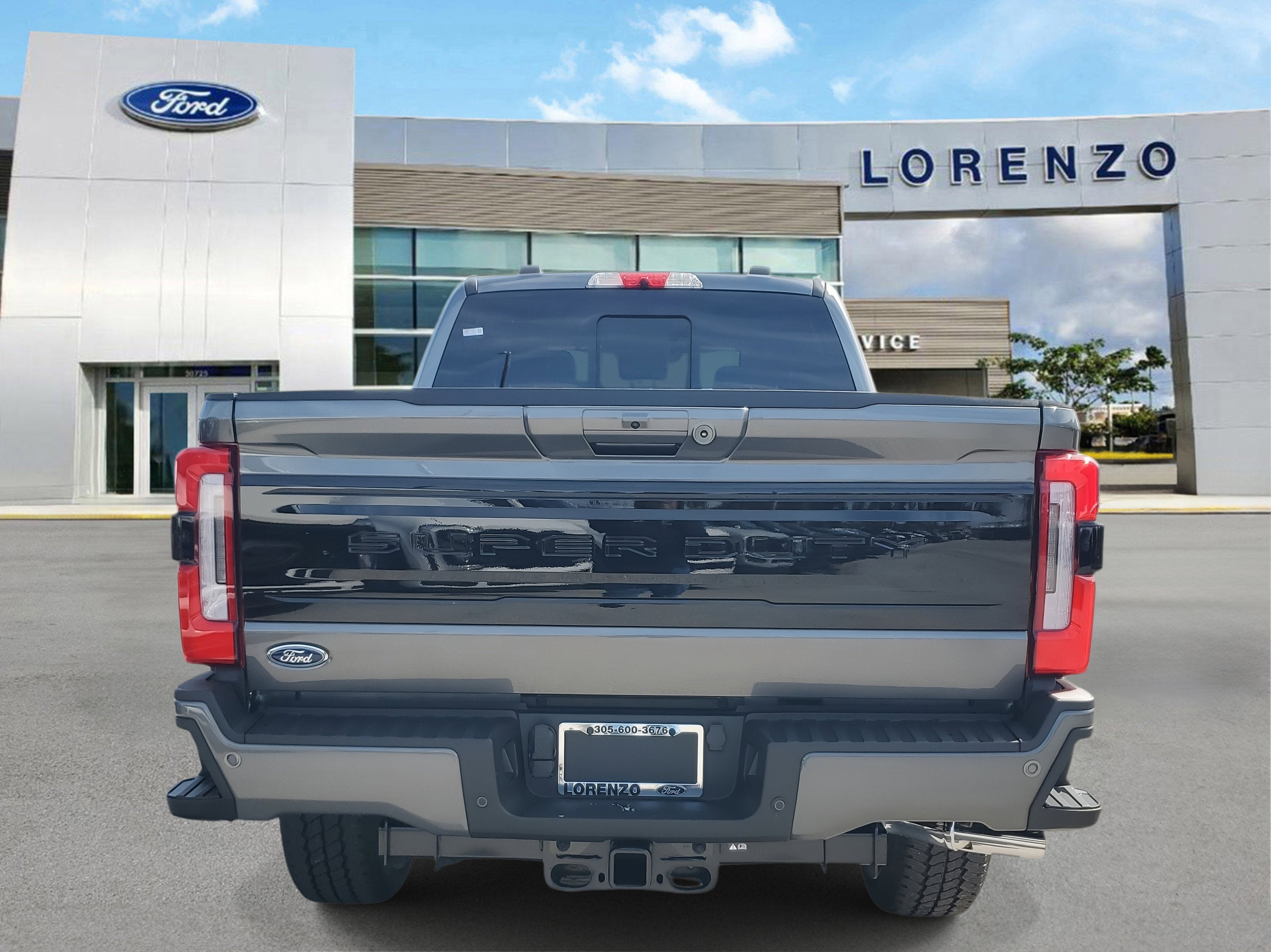 2026 Ford Super Duty F-250 SRW Platinum