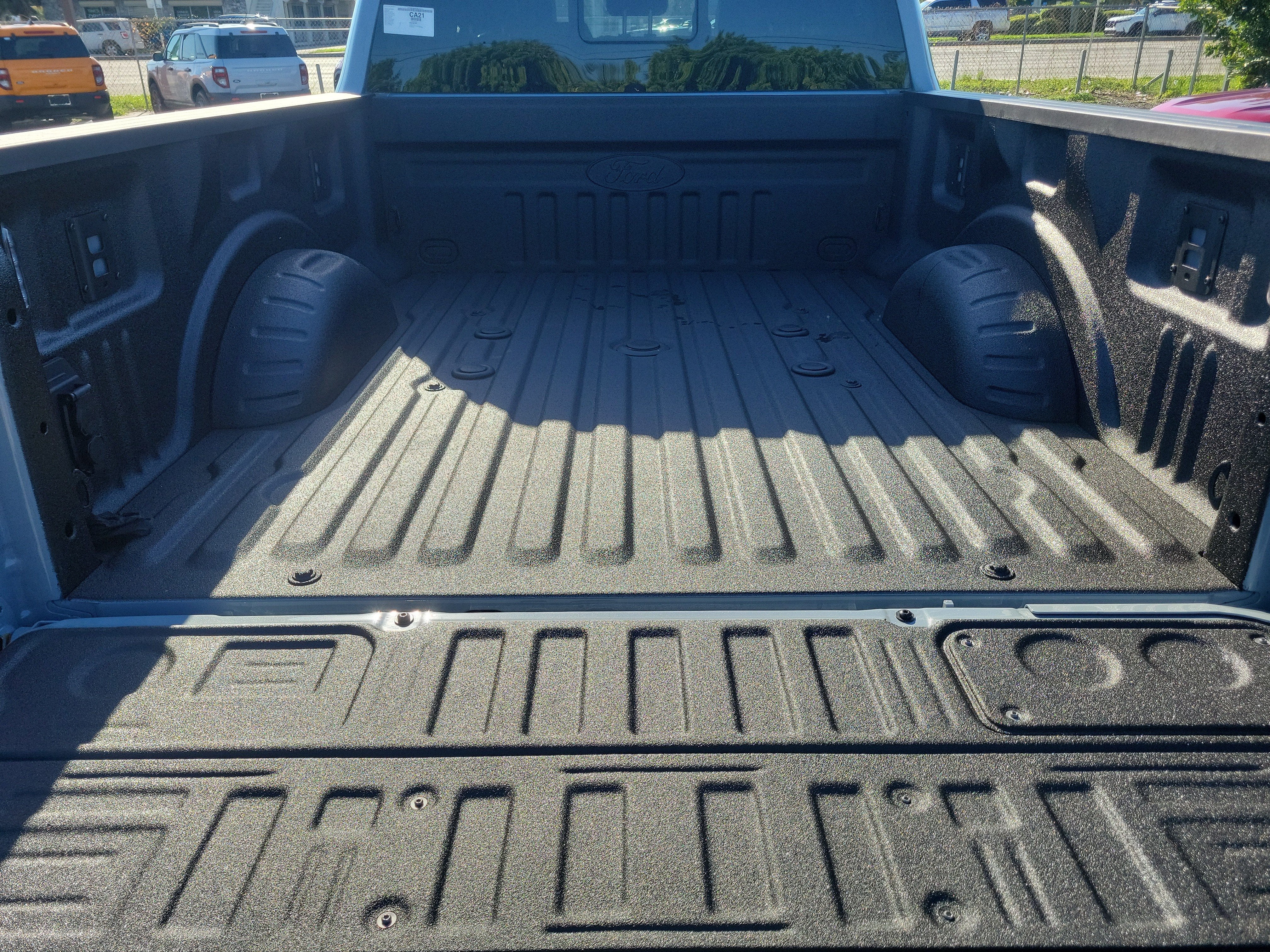 2027 Ford Super Duty F-250 SRW LARIAT