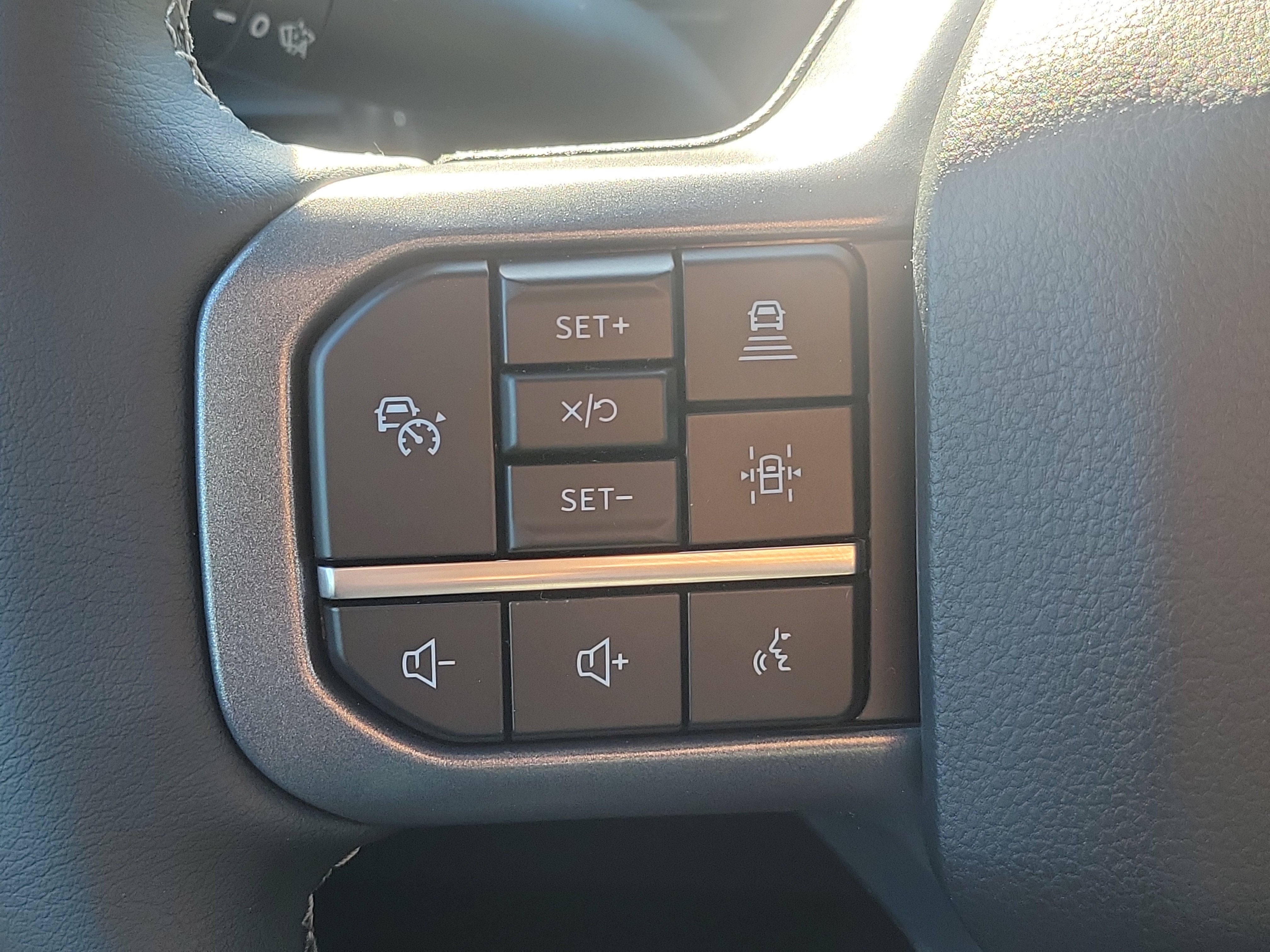 2027 Ford Super Duty F-250 SRW LARIAT
