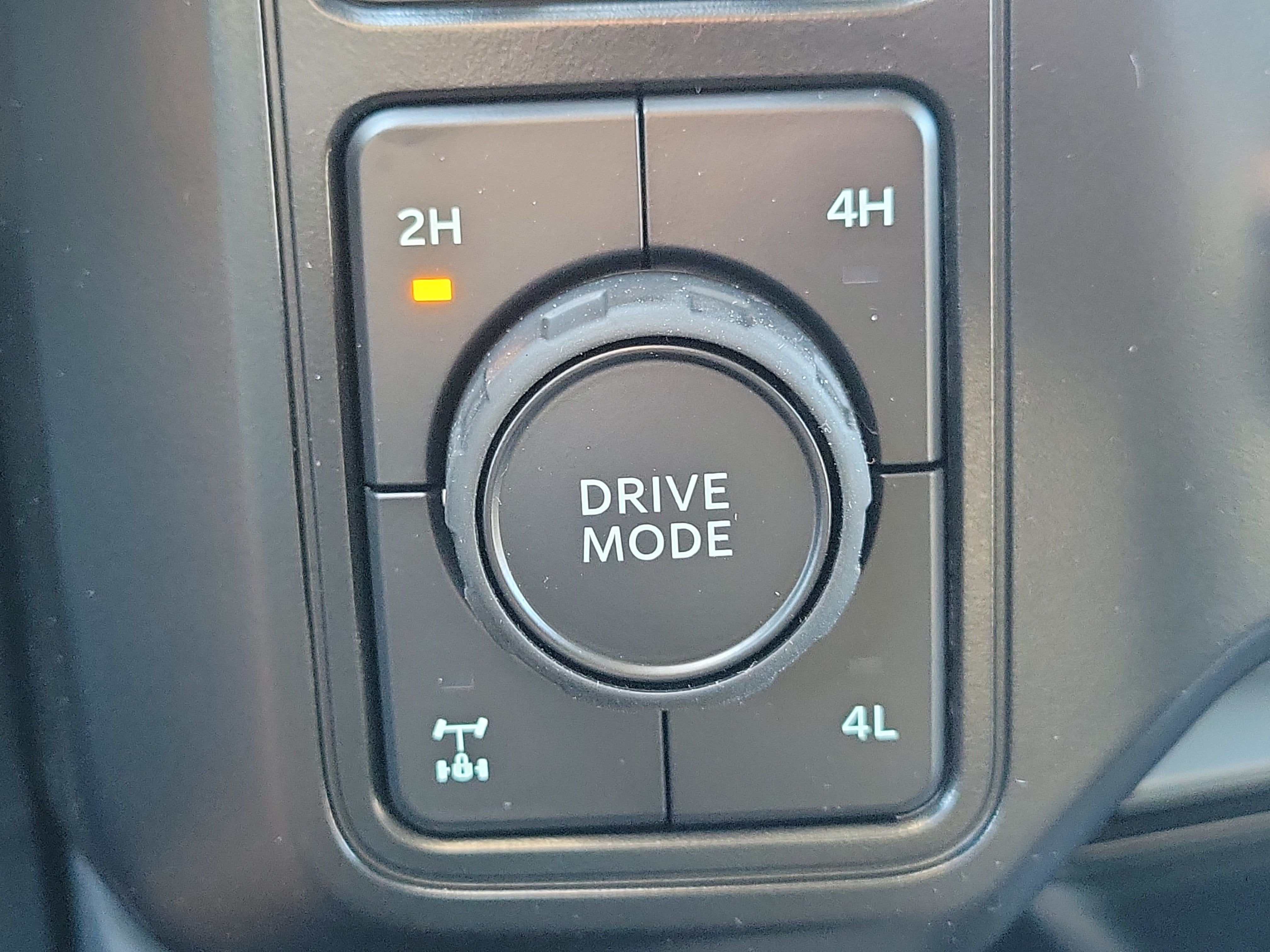 2027 Ford Super Duty F-250 SRW LARIAT