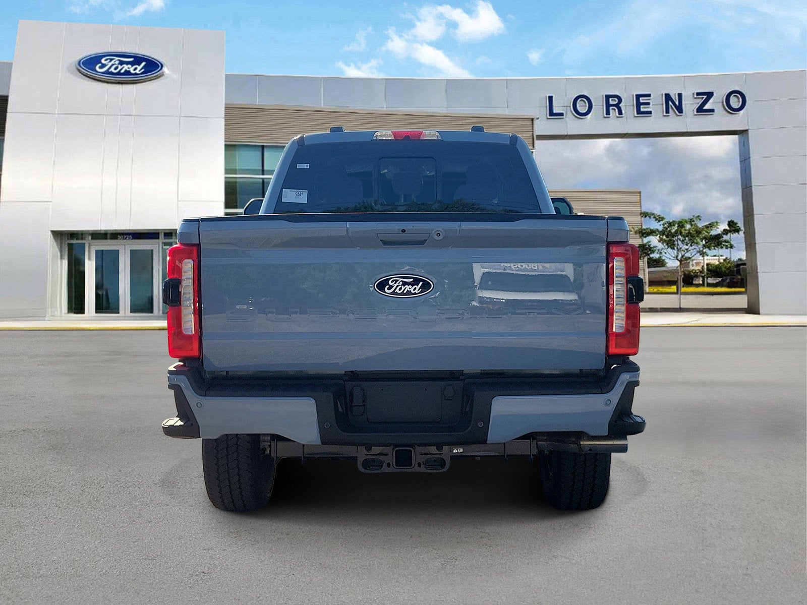 2027 Ford Super Duty F-250 SRW LARIAT