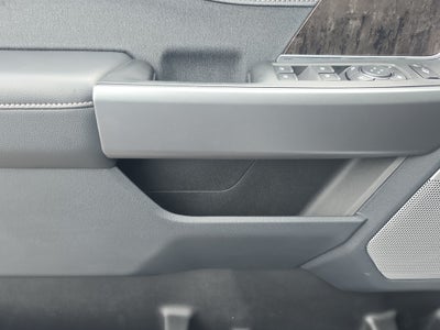 2027 Ford Super Duty F-250 SRW LARIAT