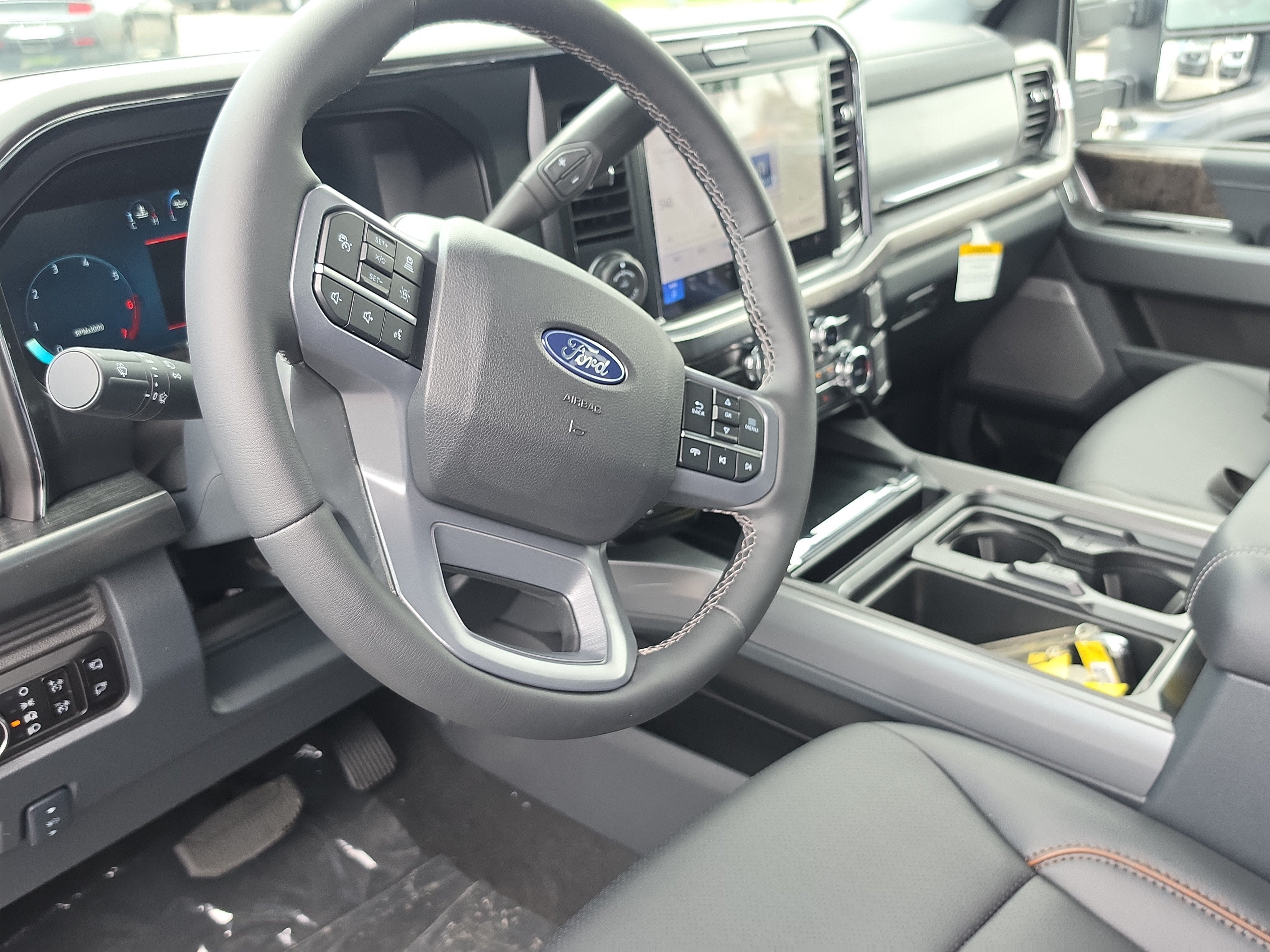 2027 Ford Super Duty F-250 SRW LARIAT