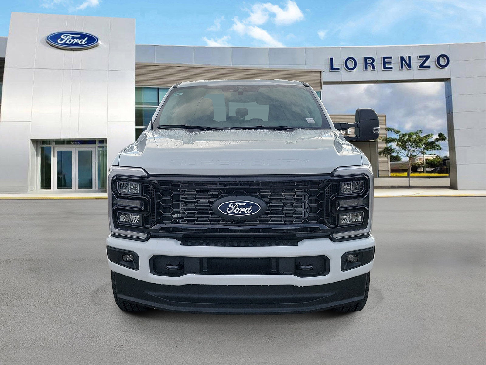 2027 Ford Super Duty F-250 SRW XLT