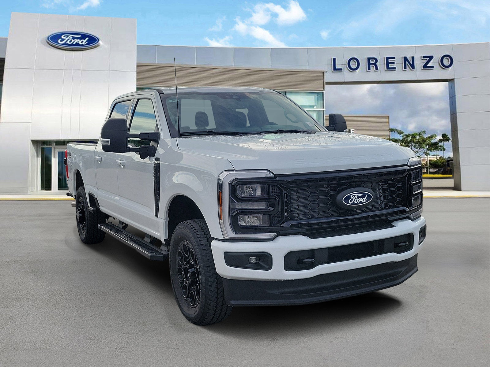 2027 Ford Super Duty F-250 SRW XLT