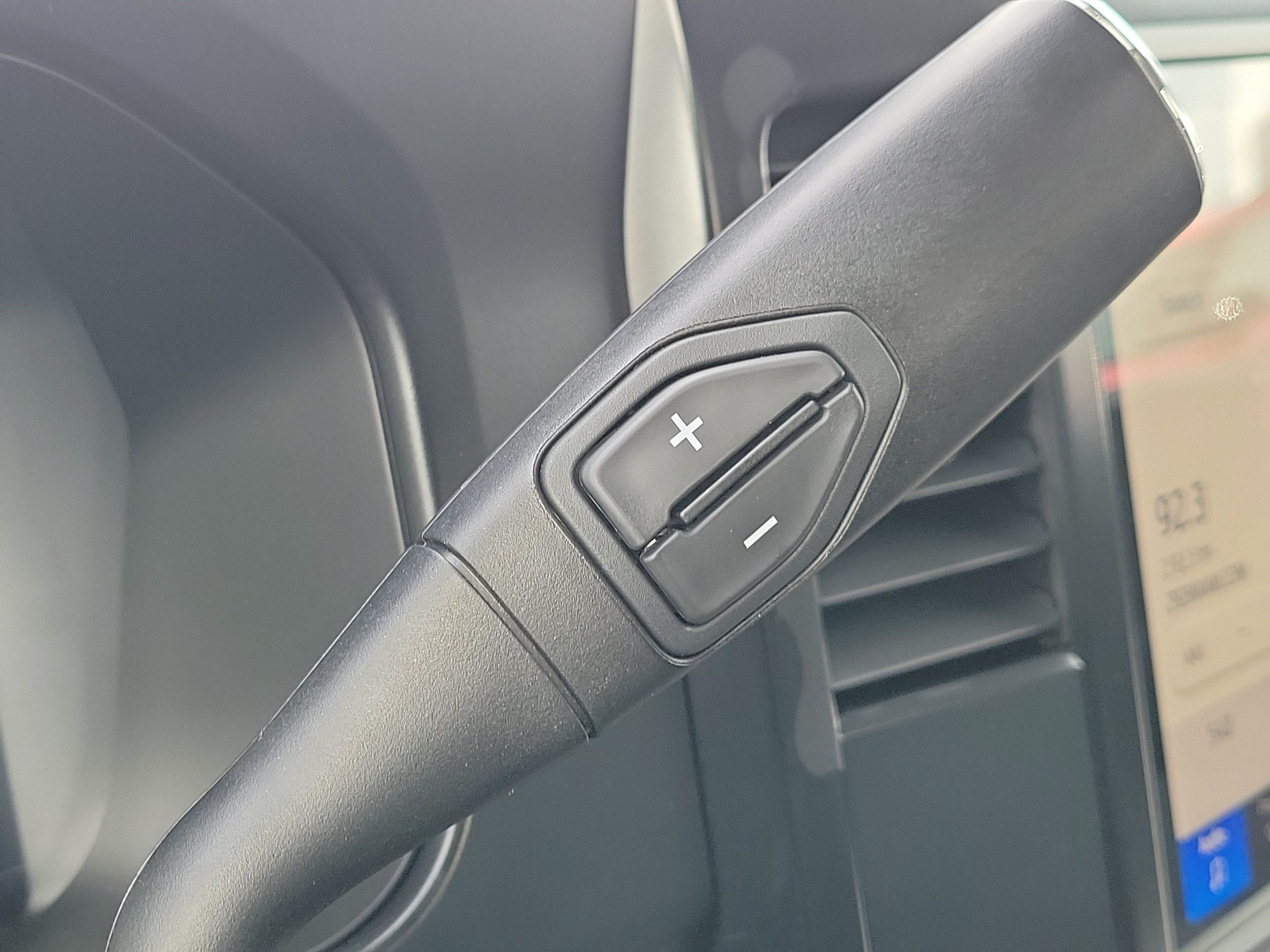 2027 Ford Super Duty F-250 SRW XLT