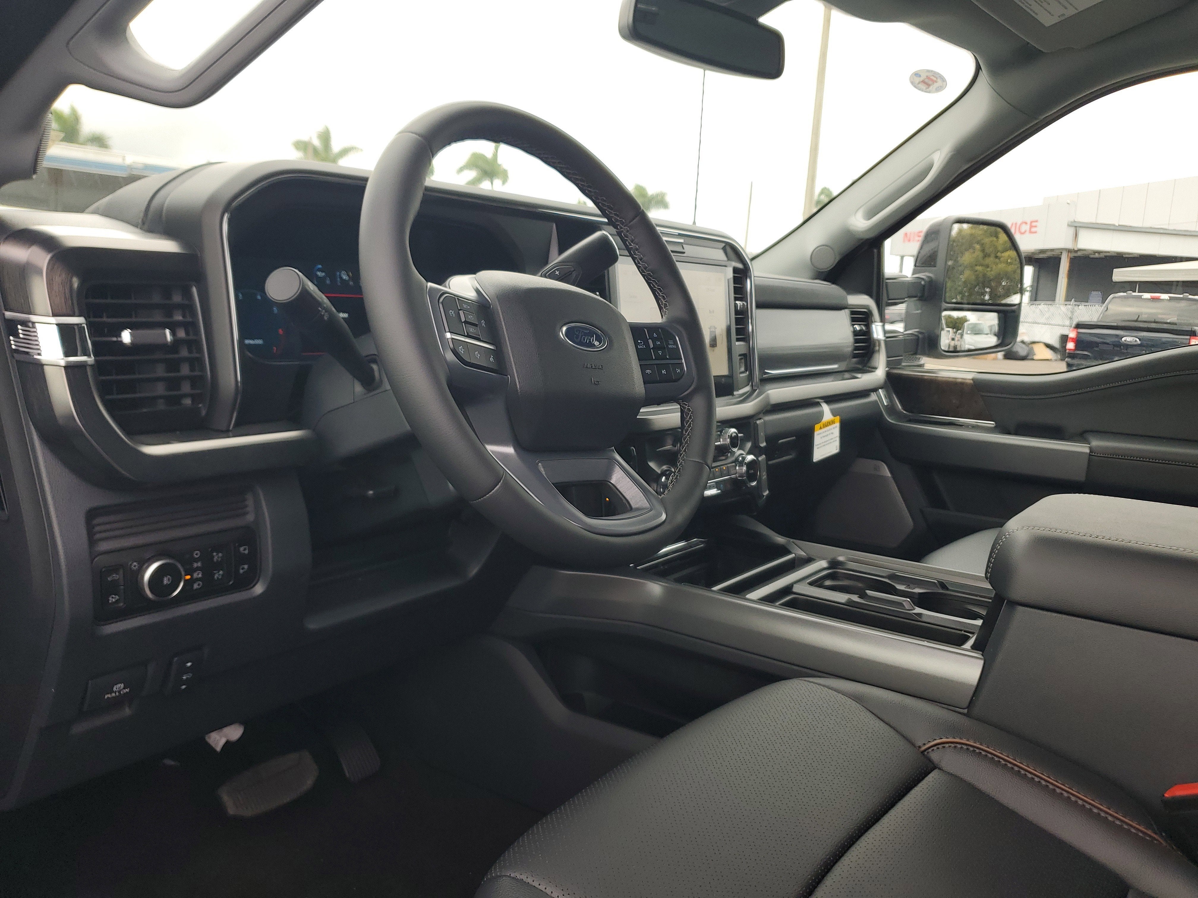 2026 Ford Super Duty F-250 SRW LARIAT