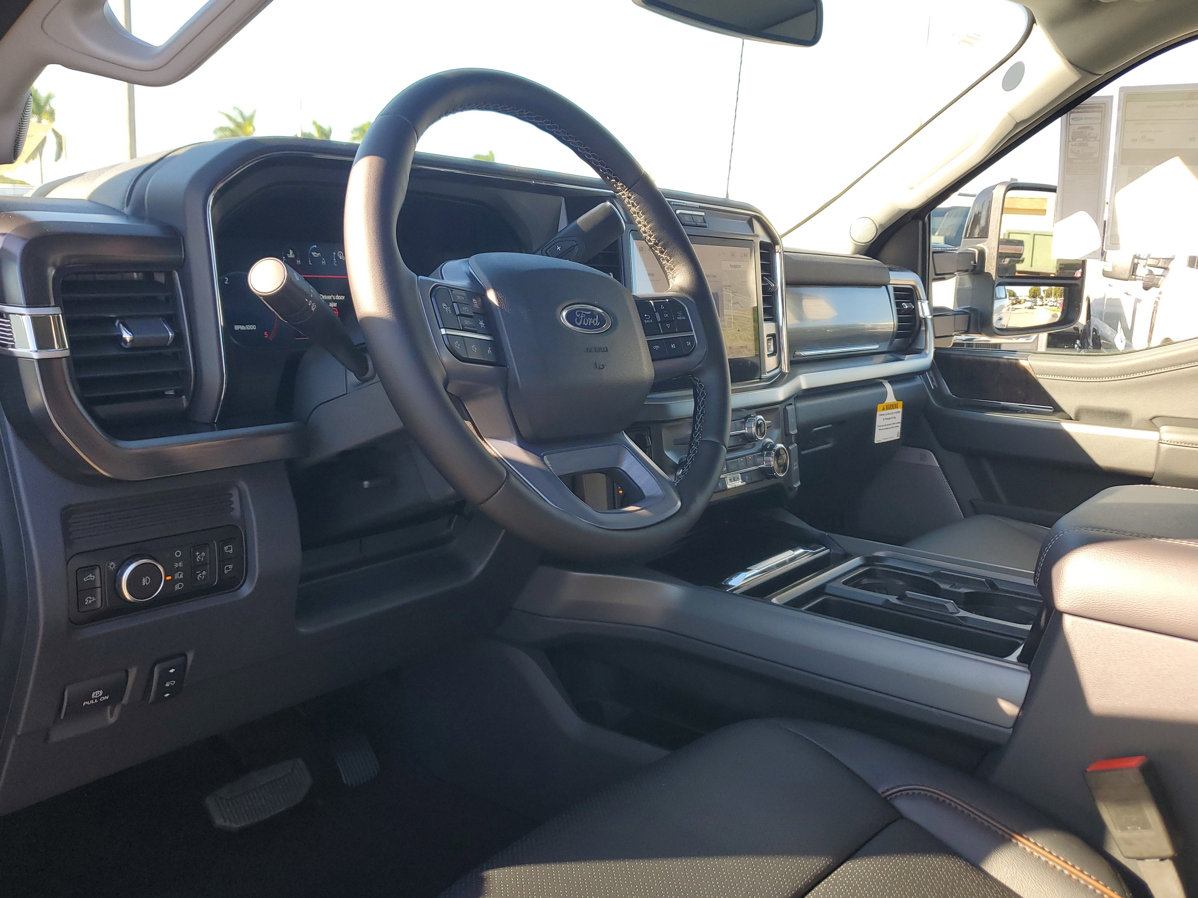 2026 Ford Super Duty F-250 SRW LARIAT