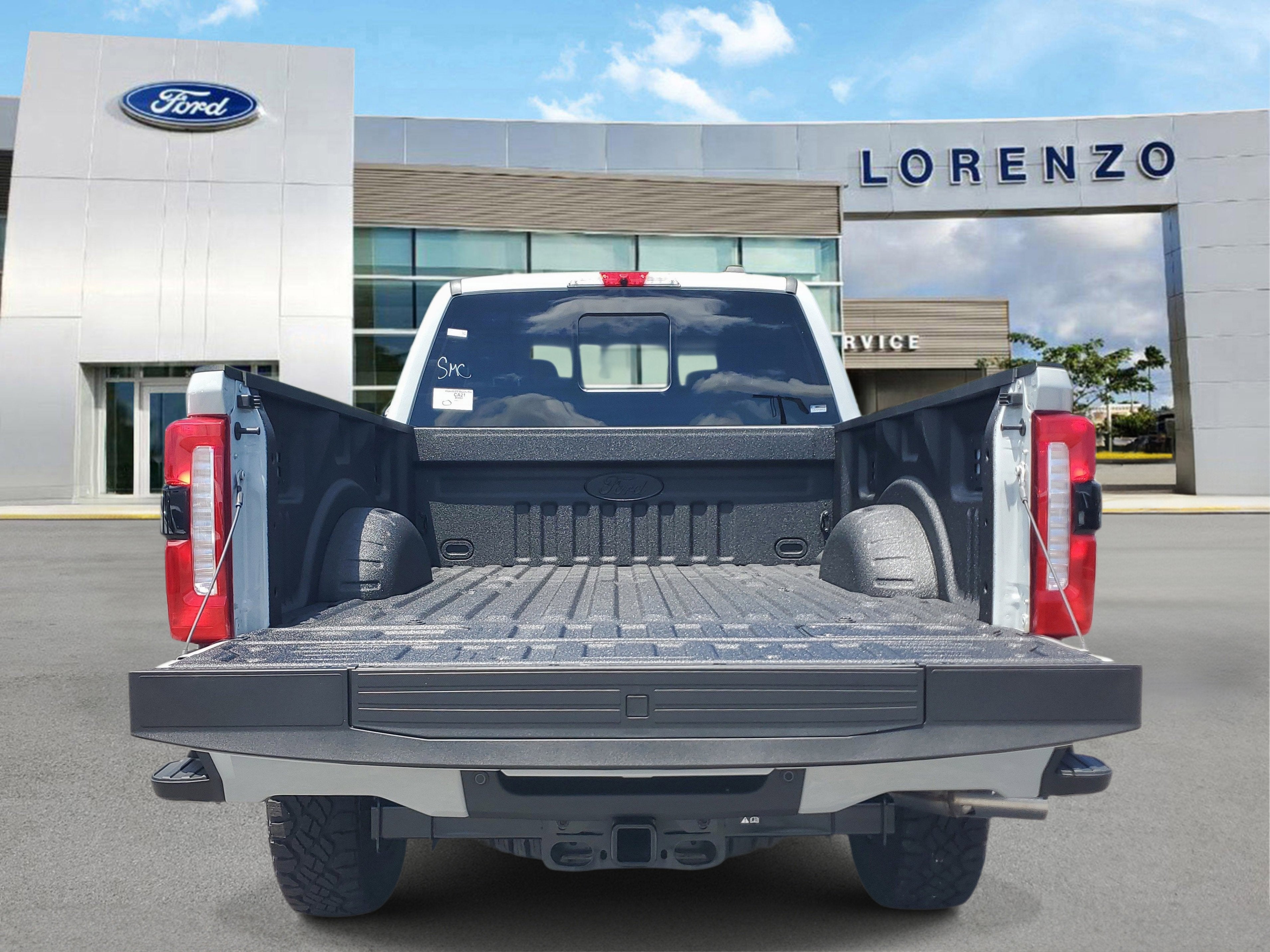 2026 Ford Super Duty F-250 SRW LARIAT