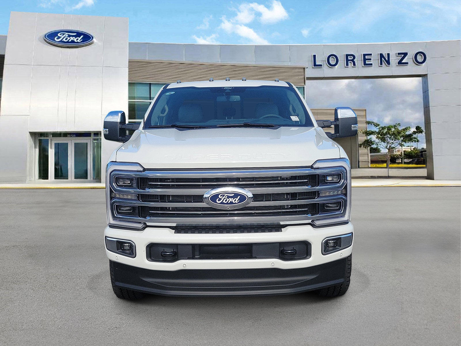 2027 Ford Super Duty F-350 SRW Platinum