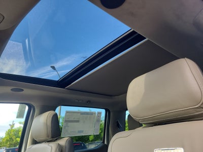 2027 Ford Super Duty F-350 SRW Platinum